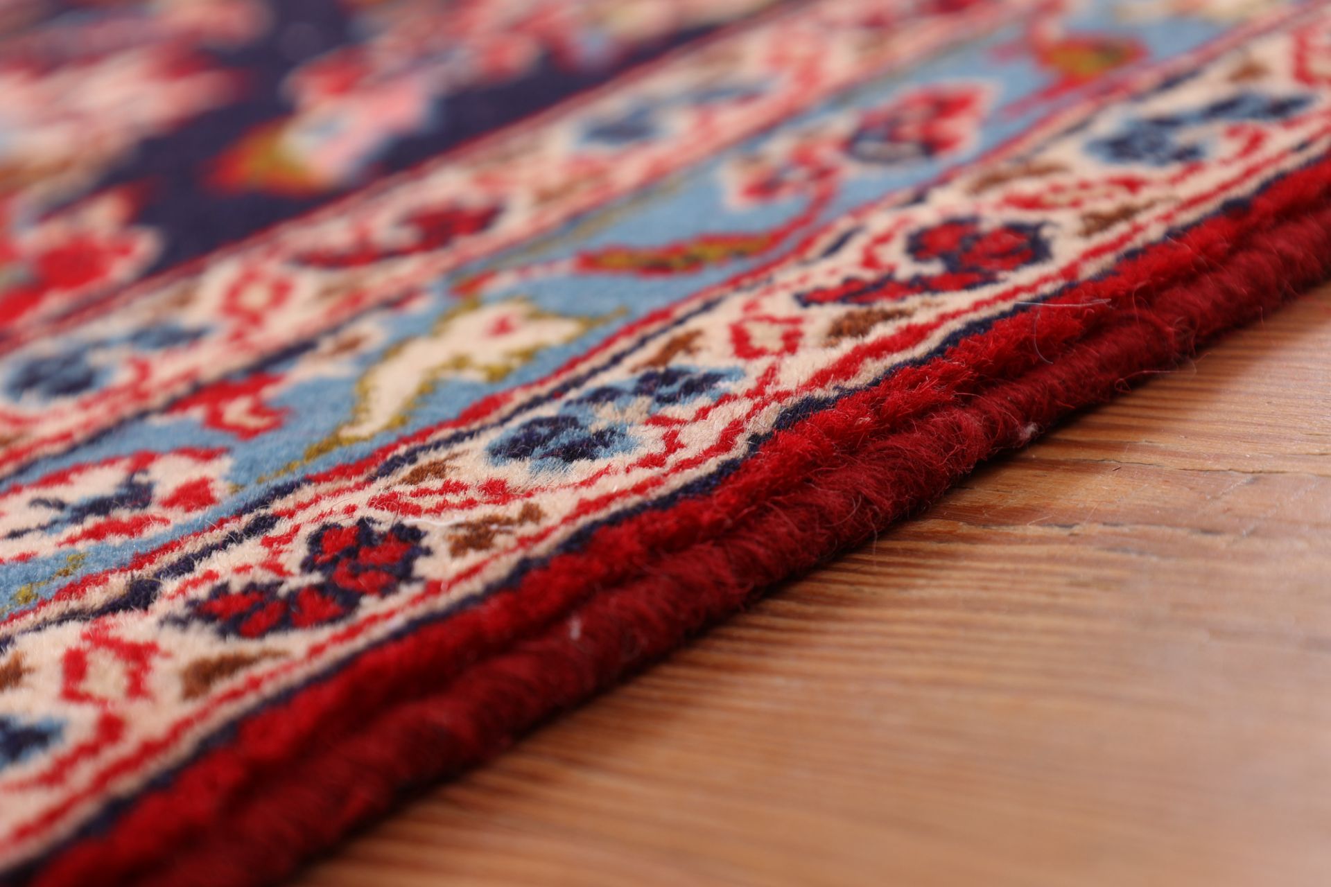 Kashan Perserteppich aus Iran, 236 × 345 cm