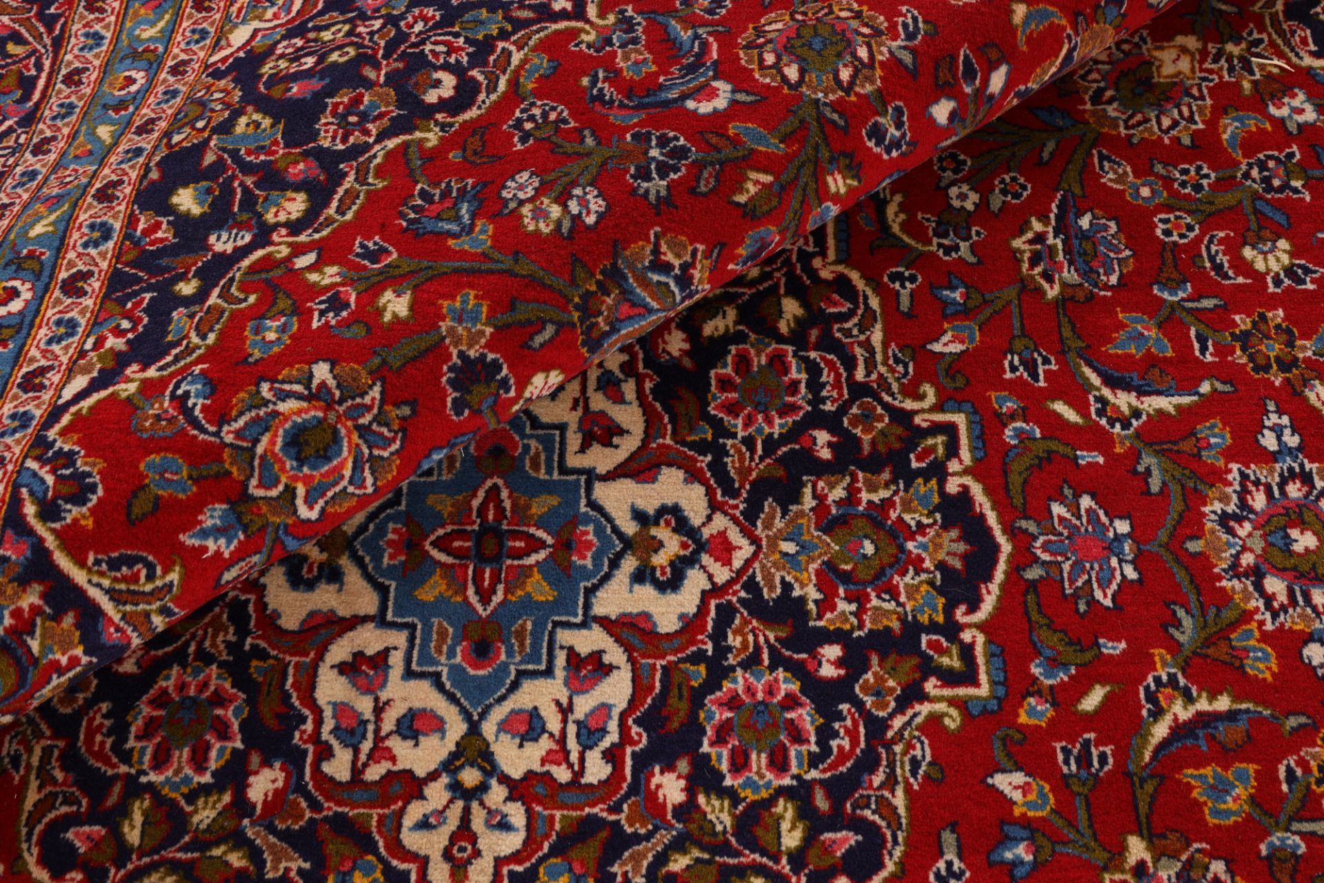 Kashan Perserteppich 245 × 352 cm aus Wolle, handgeknüpft