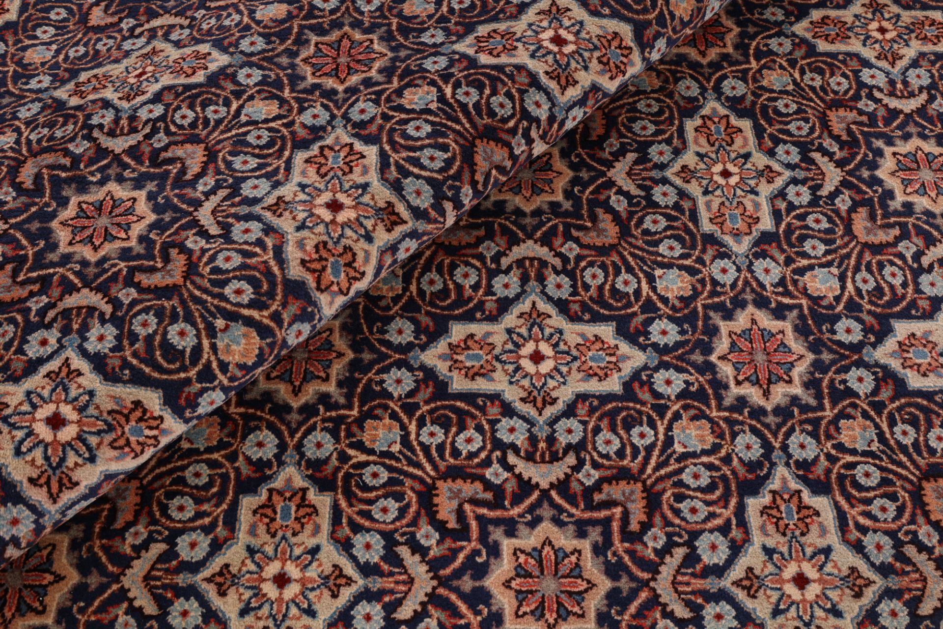 Mashhad Perserteppich 297 × 380 cm aus Wolle, handgeknüpft