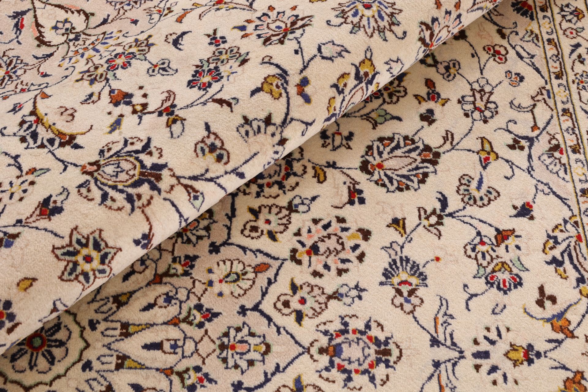 Handgeknüpfter Kashan Perserteppich, 250 × 357 cm, Wolle