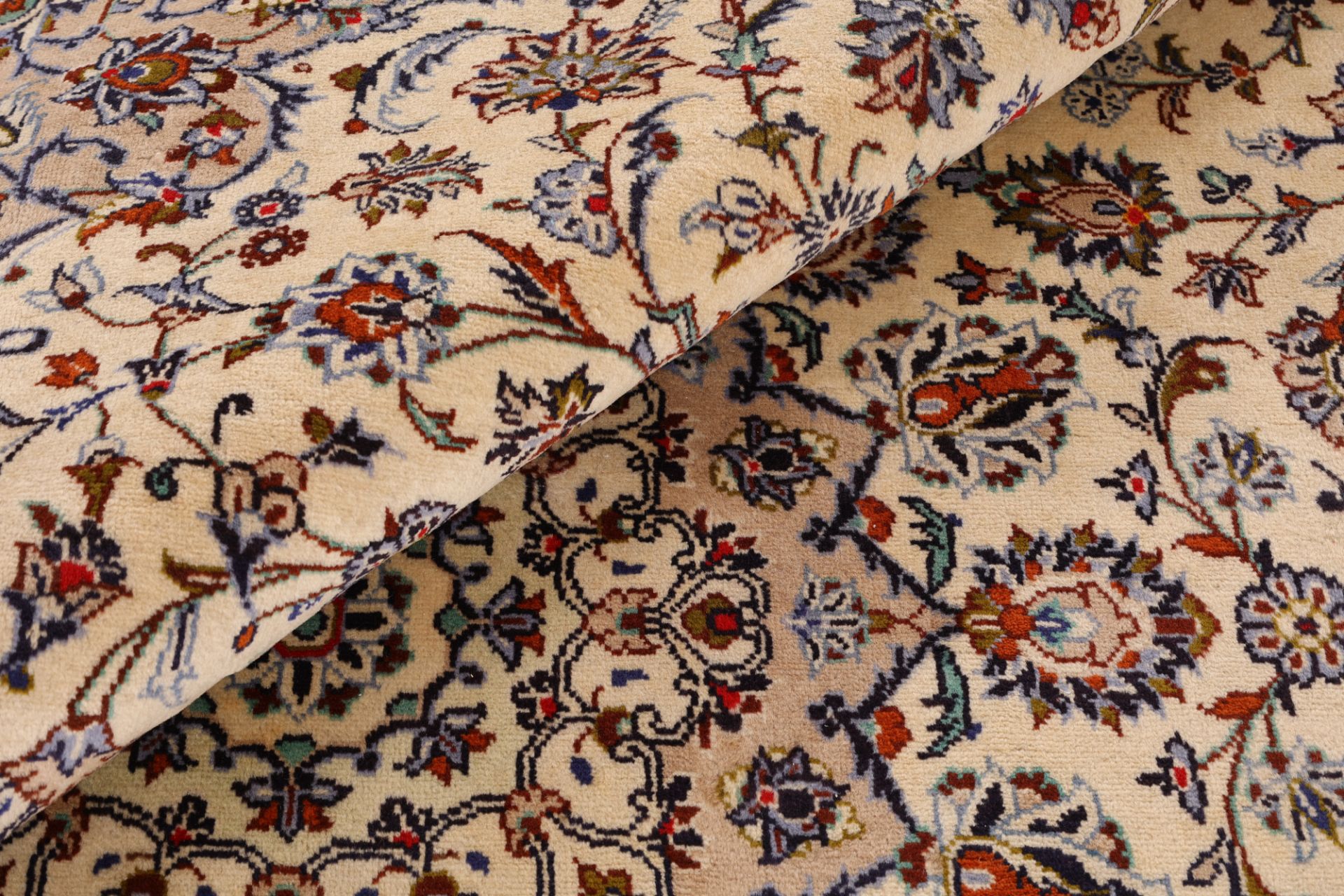 Kashan Perserteppich 240 × 342 cm aus Wolle, handgeknüpft
