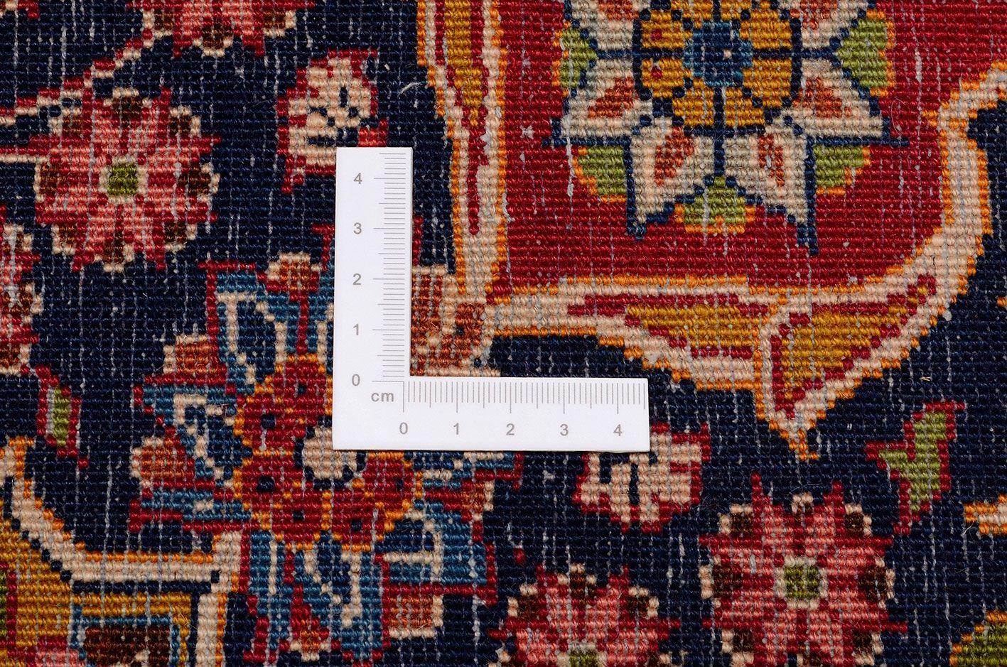 Antiker Kerman Perserteppich aus Iran, 320 × 425 cm