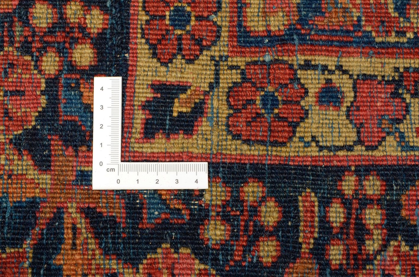 Antiker Sarough Perserteppich aus Iran, 247 × 354 cm