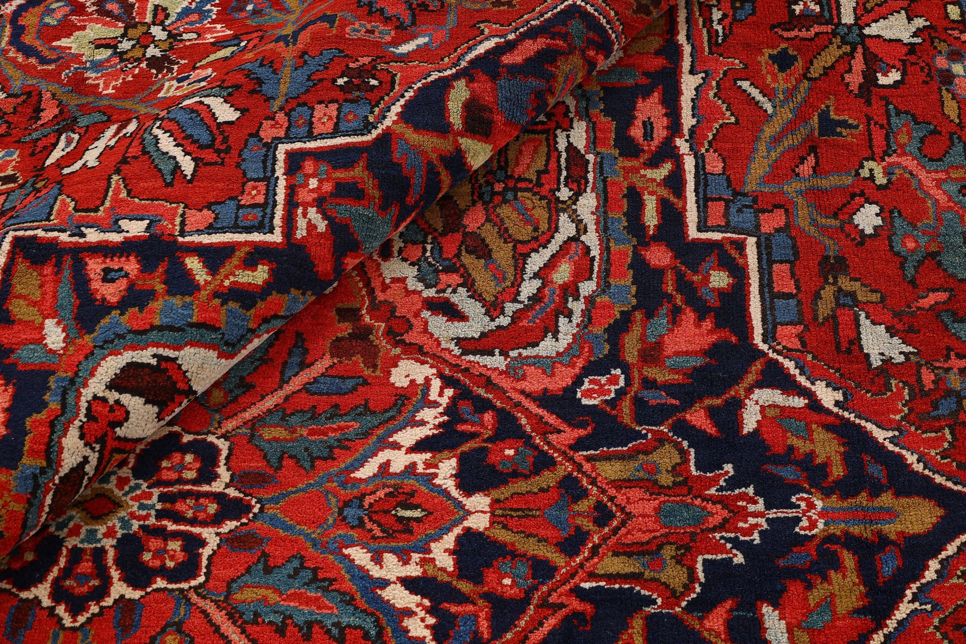 perserteppich-heriz-302-x-404-cm-schurwolle-handgeknupft-7 Heriz Perserteppich aus Iran, 302 × 404 cm