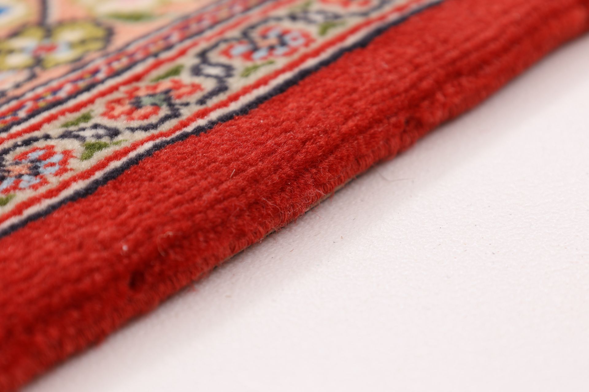 perserteppich-ghom-80-x-204-cm-schurwolle-seide-handgeknupft-5 Ghom Perserteppich aus Iran, 80 × 204 cm