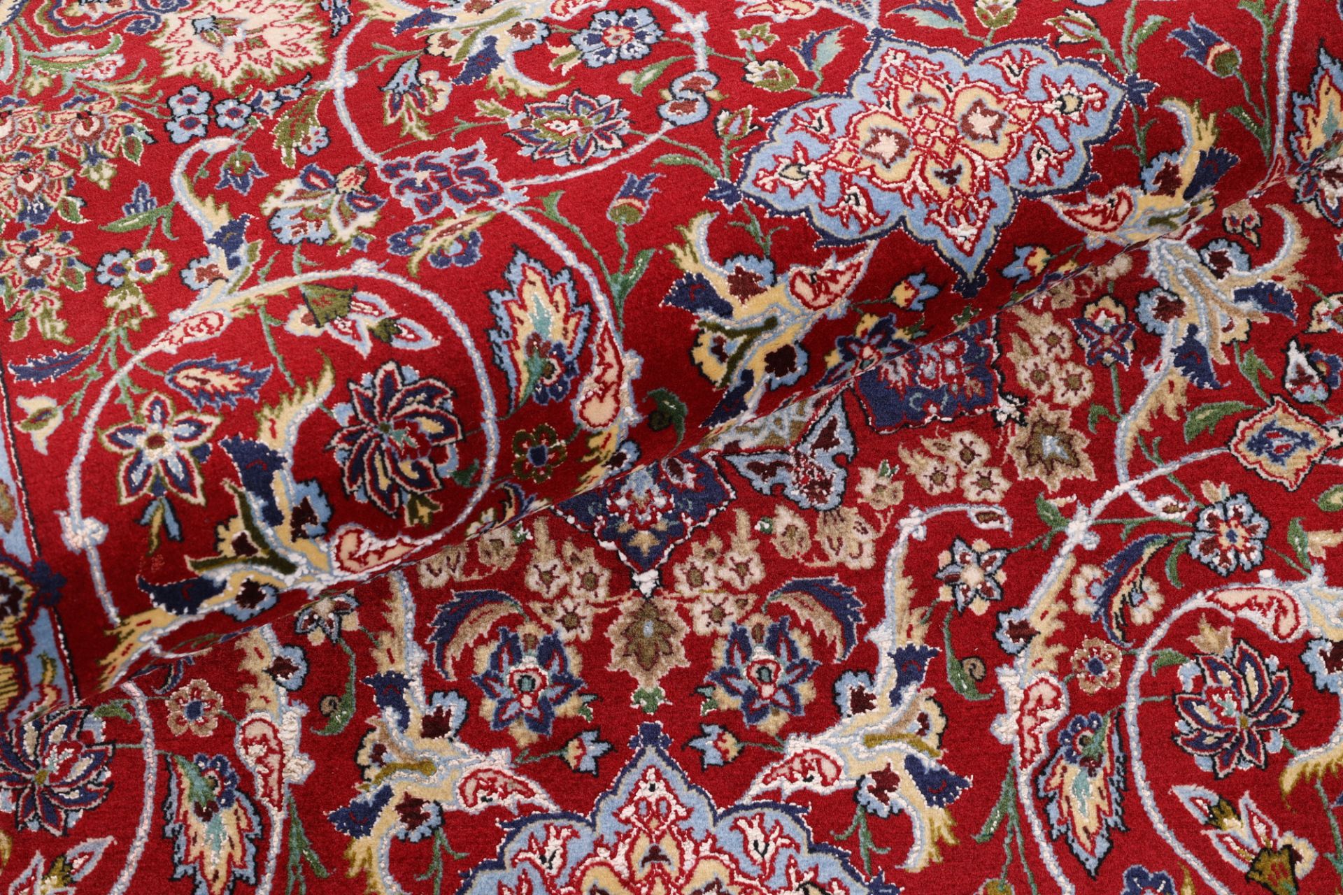 Handgeknüpfter Isfahan Perserteppich, 103 × 160 cm, Seide