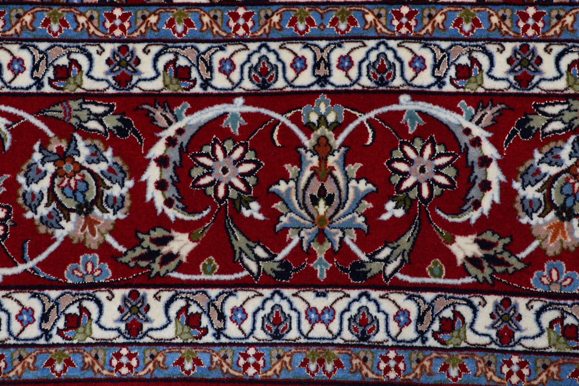 Handgeknüpfter Isfahan Perserteppich, 207 × 318 cm, Wolle & Seide
