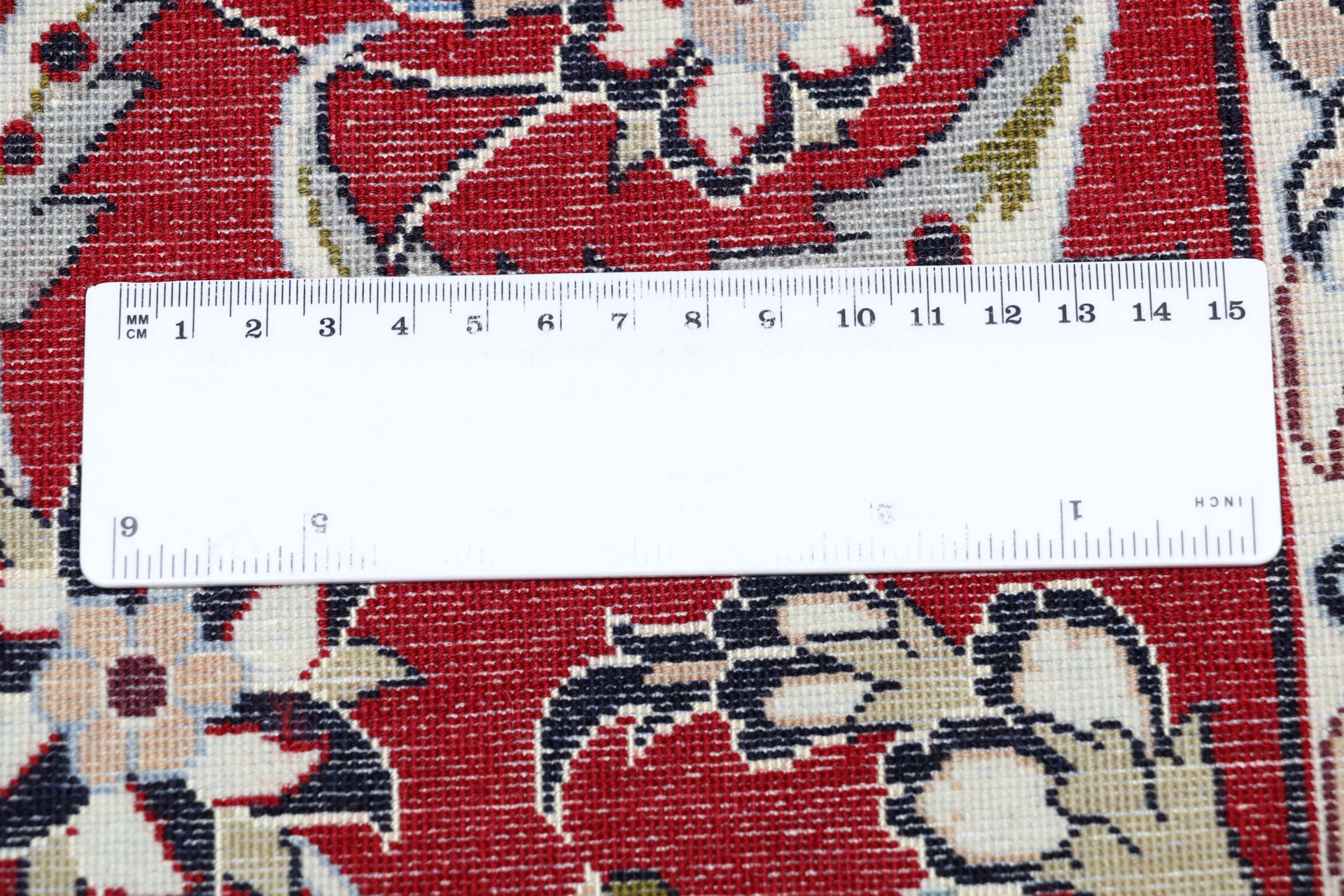 Handgeknüpfter Isfahan Perserteppich, 207 × 318 cm, Wolle & Seide