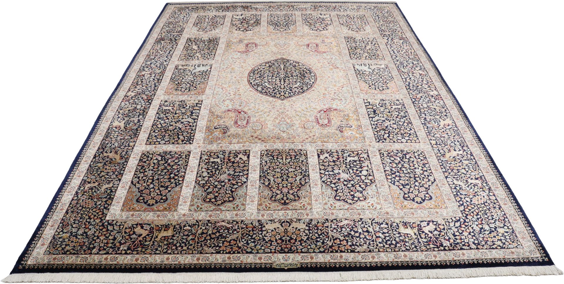 Ghom Perserteppich 207 × 310 cm aus Seide, handgeknüpft