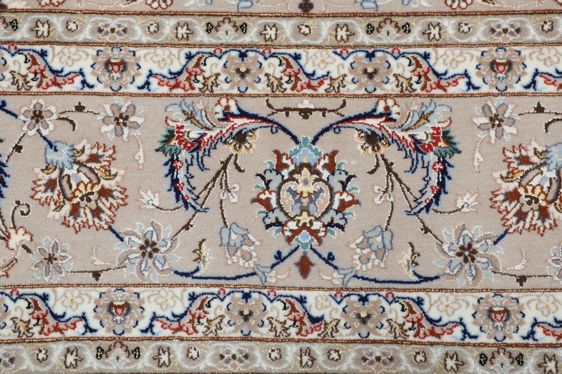 perserteppich-isfahan-205-x-308-cm-schurwolle-seide-handgeknupft-12 Handgeknüpfter Isfahan Perserteppich 205 × 308 cm