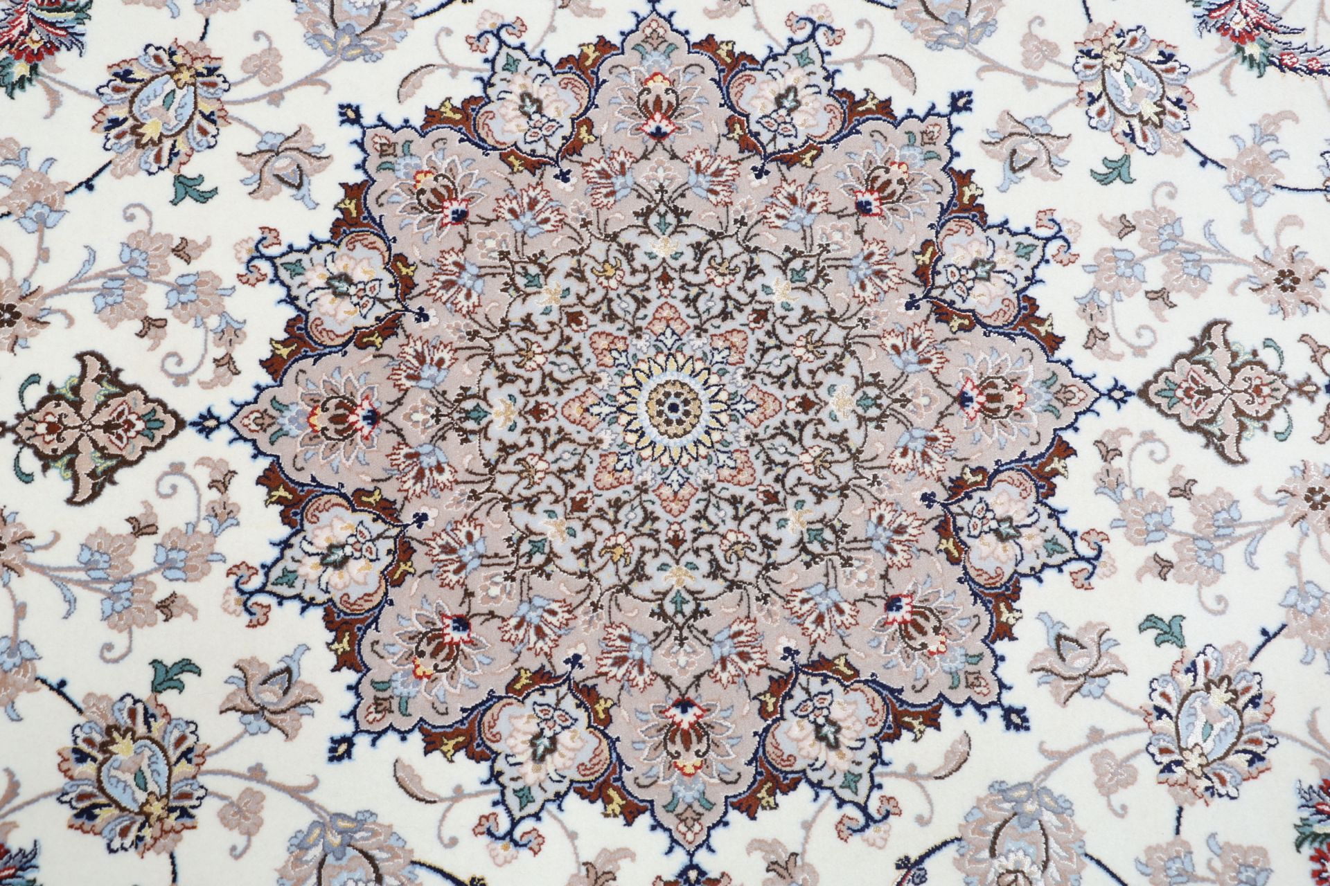 perserteppich-isfahan-205-x-308-cm-schurwolle-seide-handgeknupft-13 Handgeknüpfter Isfahan Perserteppich 205 × 308 cm