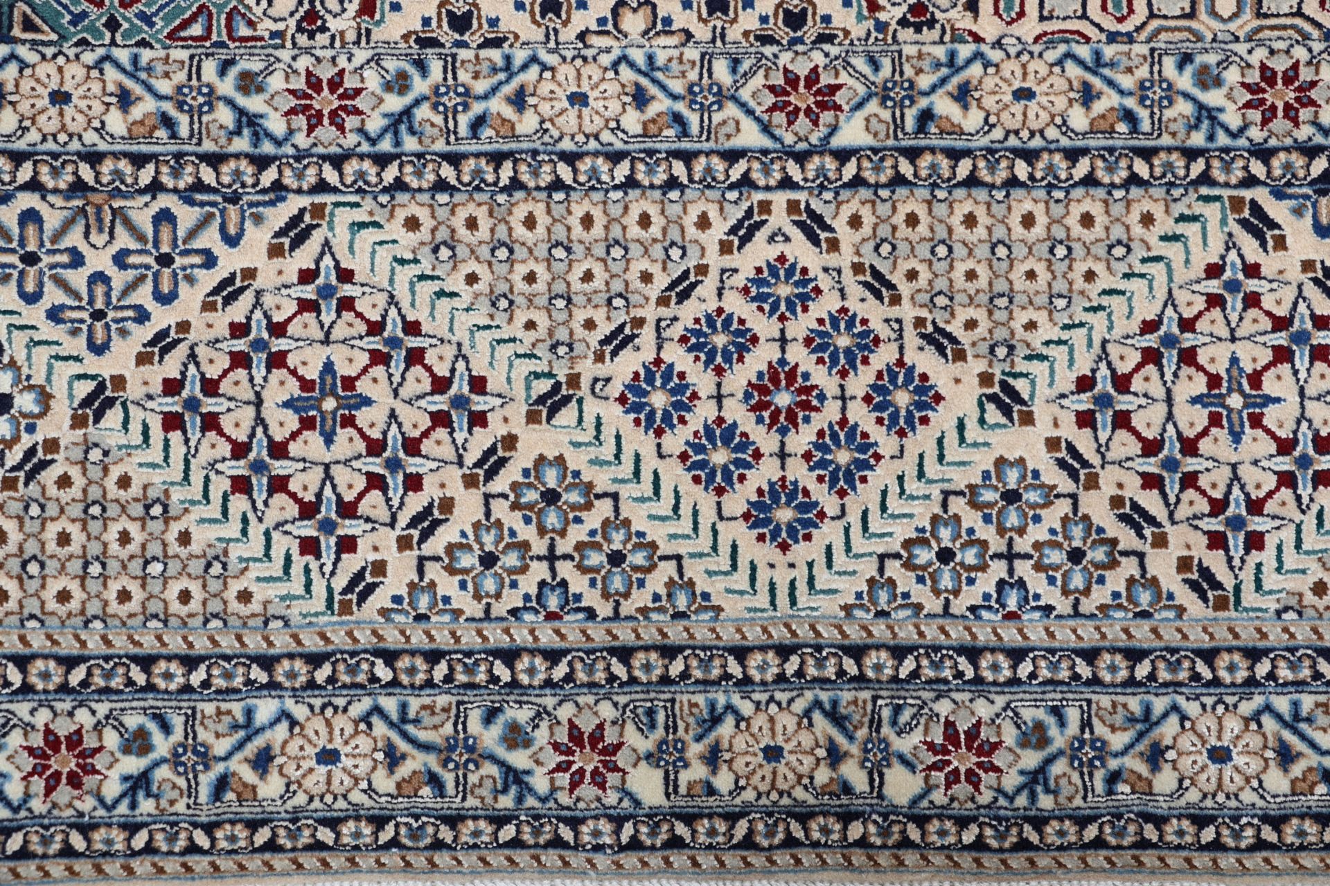Handgeknüpfter Nain Perserteppich, 216 × 308 cm, Wolle & Seide