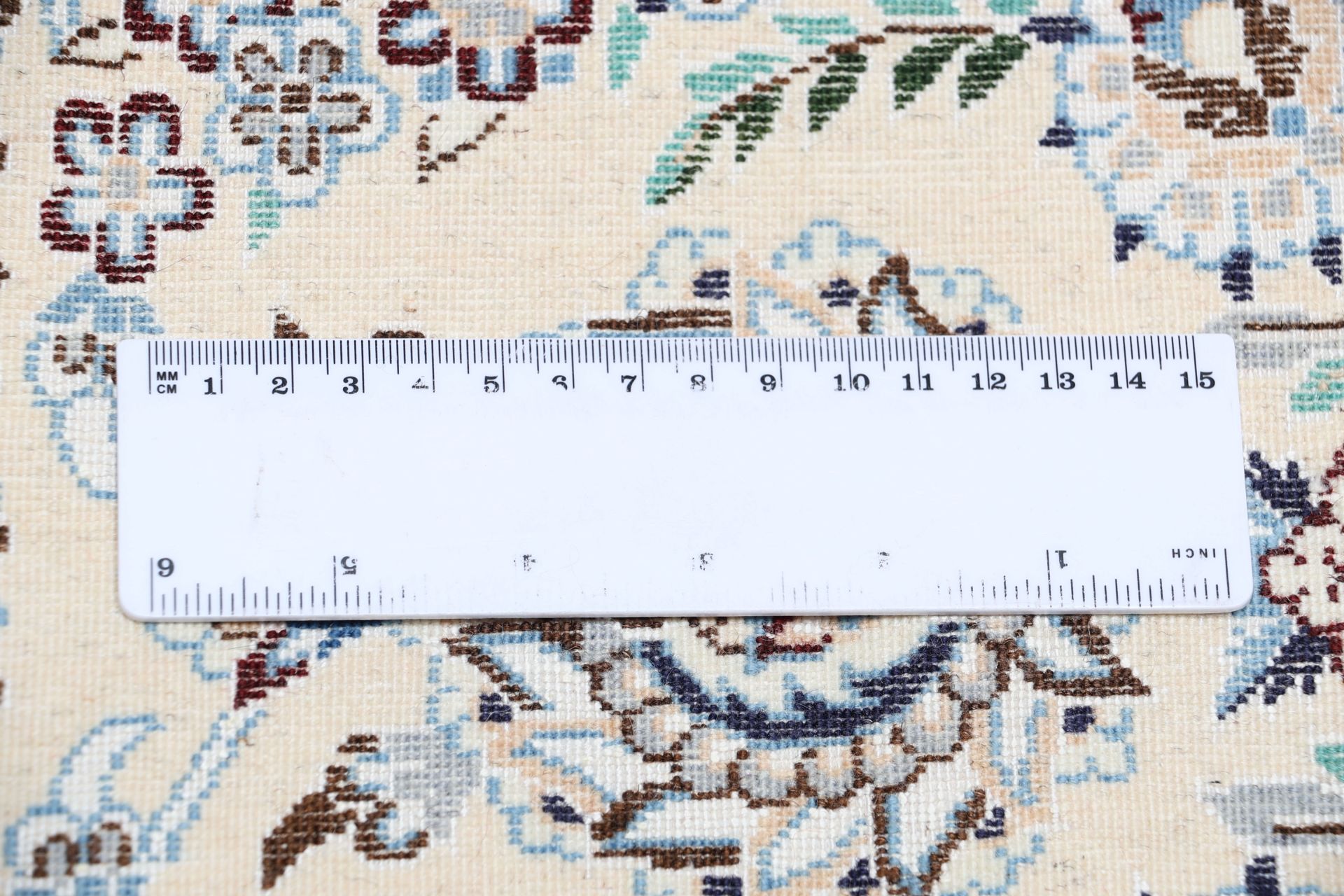Nain Perserteppich aus Iran, 250 × 250 cm