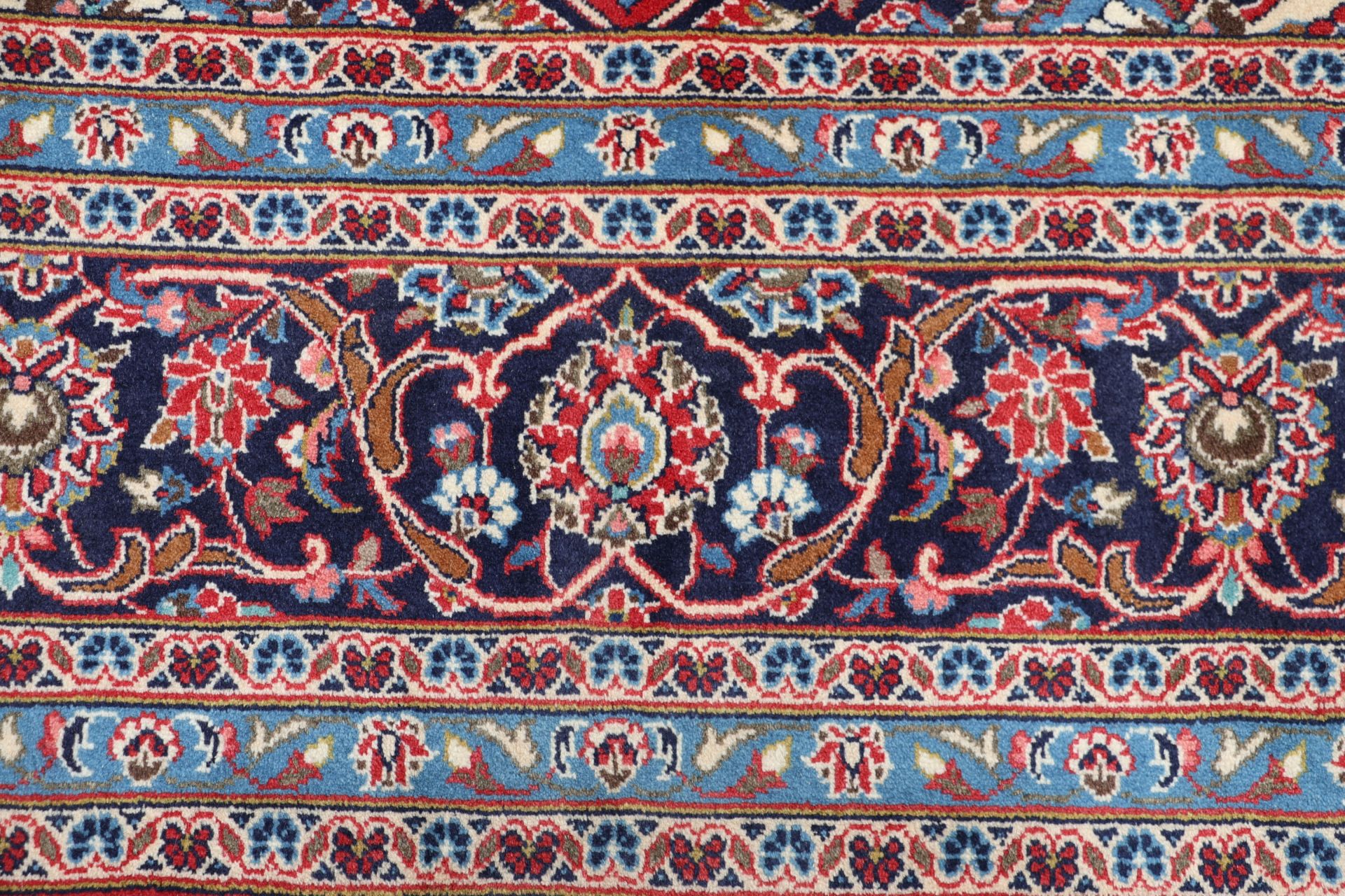 Kashan Perserteppich 250 × 357 cm aus Wolle, handgeknüpft