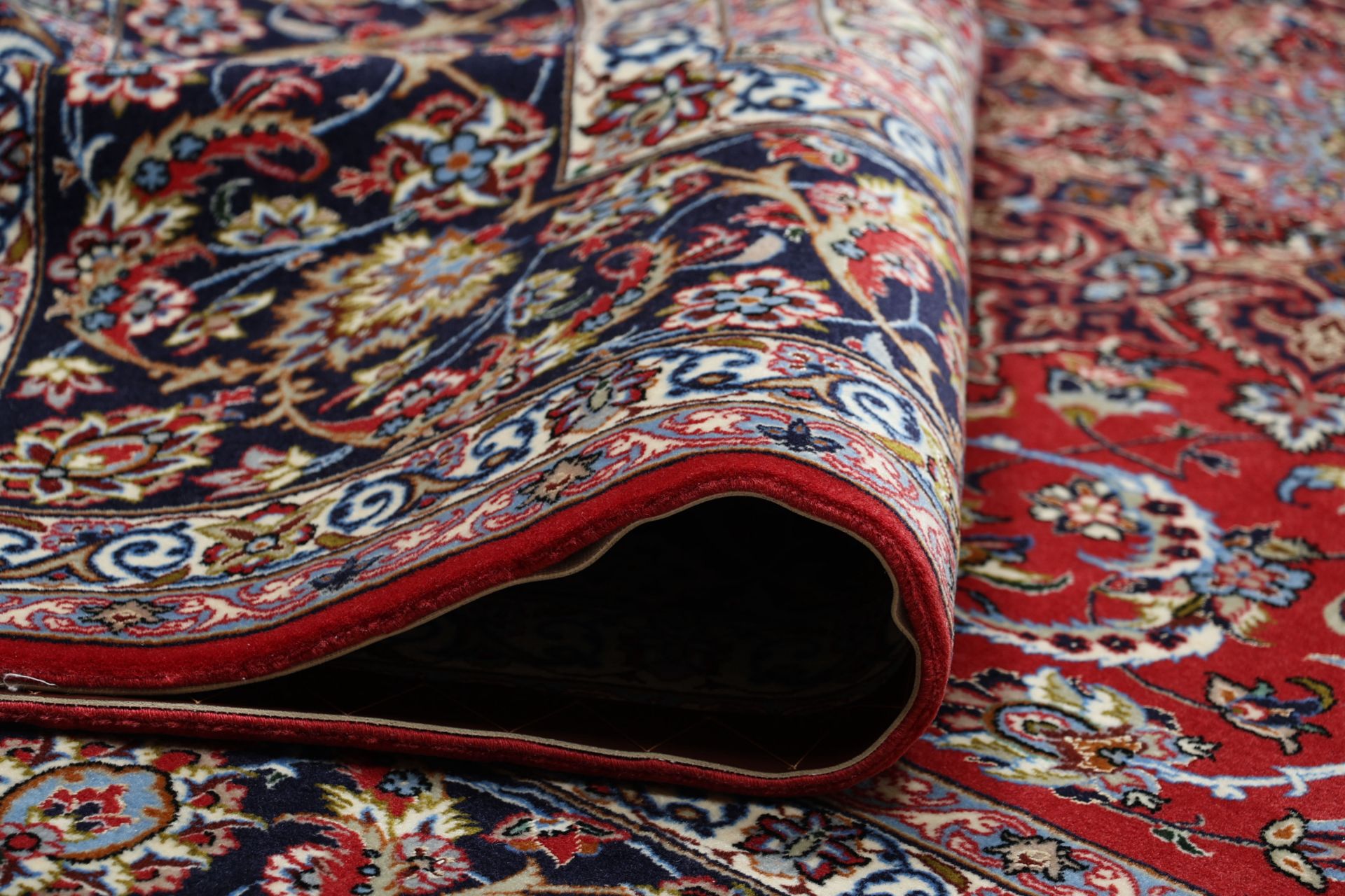 perserteppich-isfahan-200-x-310-cm-schurwolle-seide-handgeknupft-19 Isfahan Perserteppich 200 × 310 cm aus Wolle & Seide, handgeknüpft