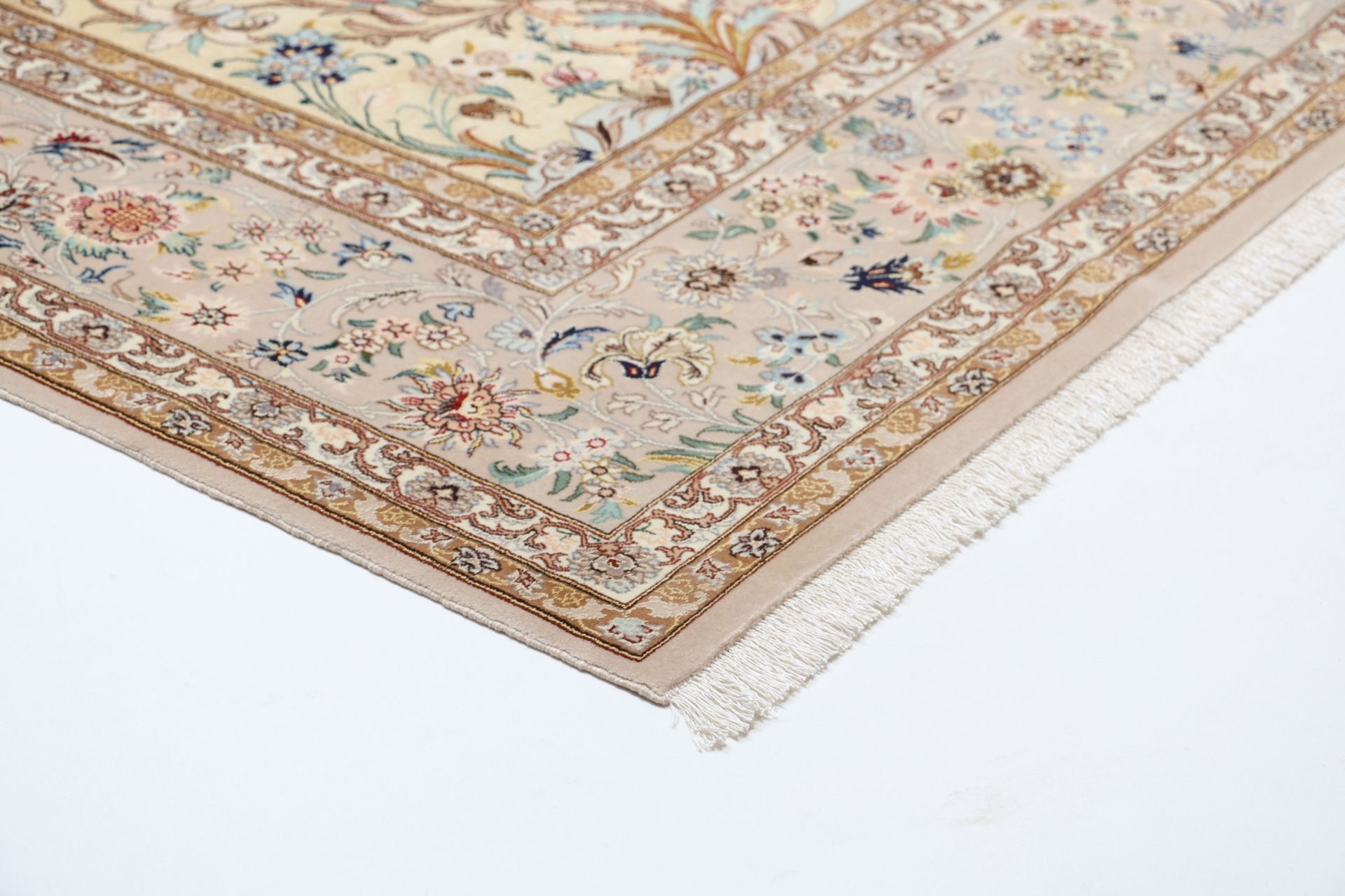 perserteppich-isfahan-200-x-310-cm-schurwolle-seide-handgeknupft-25 Isfahan Perserteppich aus Iran, 200 × 310 cm