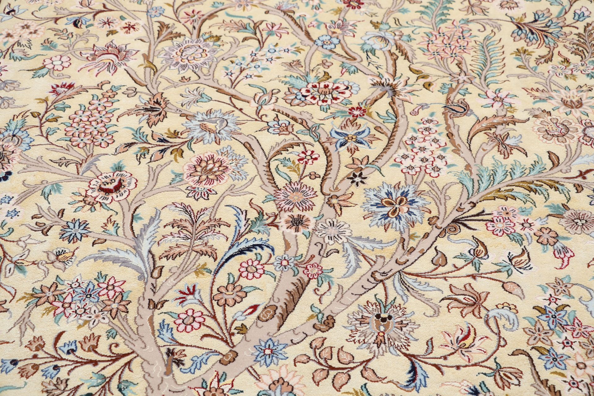 perserteppich-isfahan-200-x-310-cm-schurwolle-seide-handgeknupft-28 Isfahan Perserteppich aus Iran, 200 × 310 cm