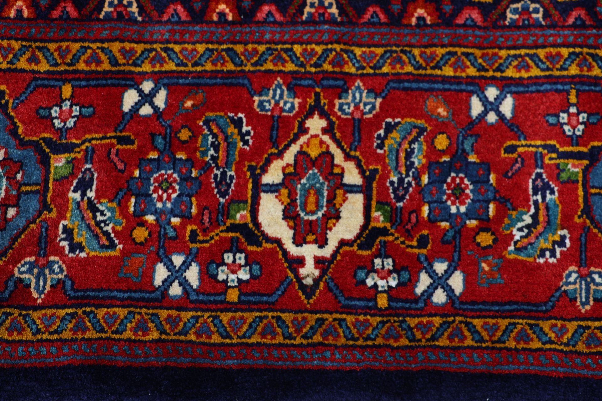 Perserteppich 230 × 327 cm aus Wolle, handgeknüpft