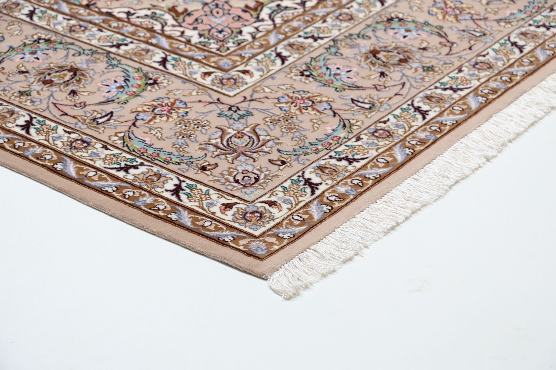 Isfahan Perserteppich 210 × 315 cm aus Wolle & Seide, handgeknüpft