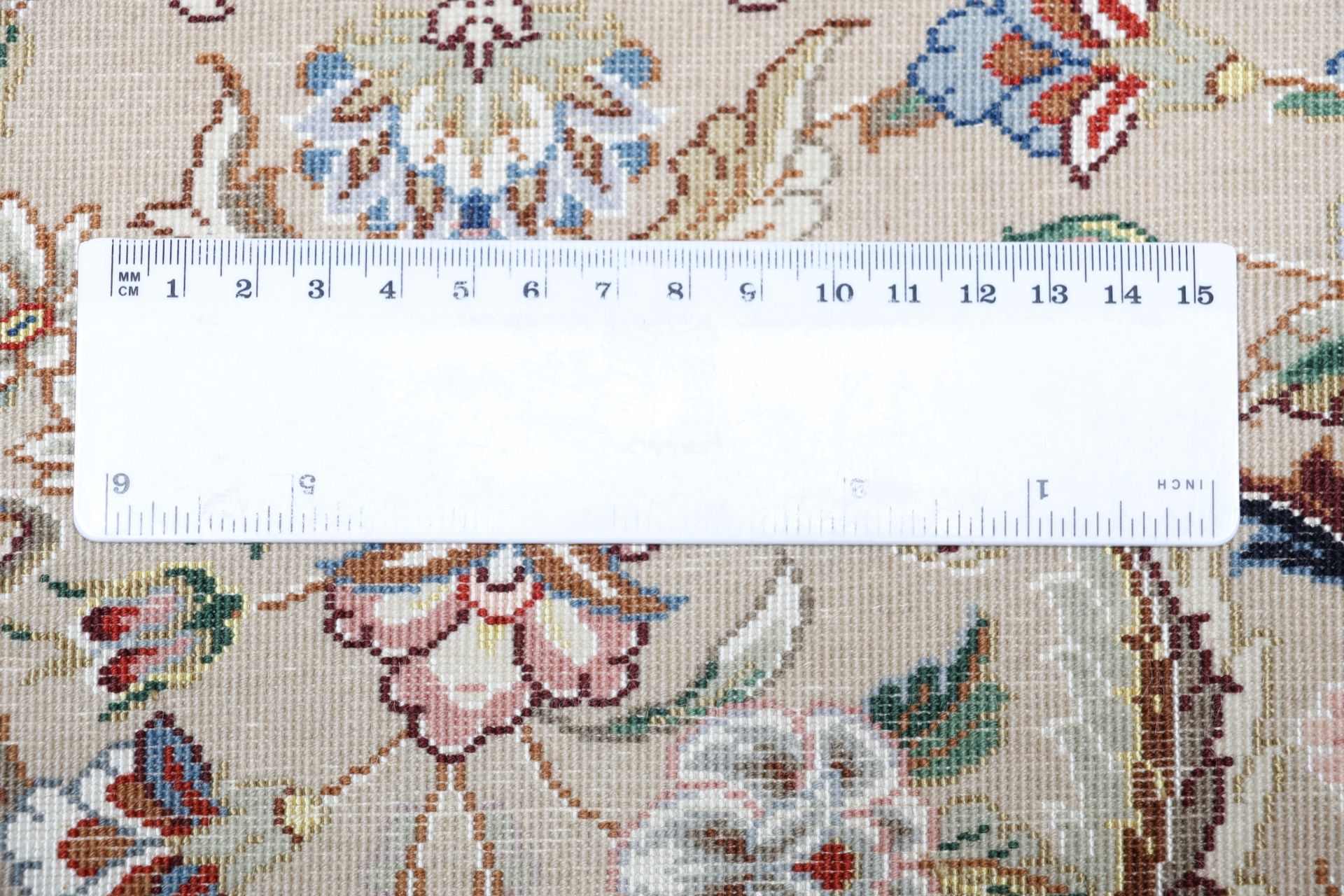 perserteppich-isfahan-215-x-307-cm-schurwolle-seide-handgeknupft-14 Isfahan Perserteppich aus Iran, 215 × 307 cm