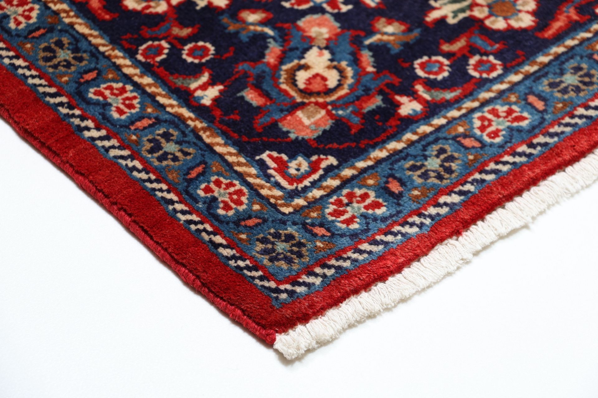 Perserteppich aus Iran, 210 × 320 cm