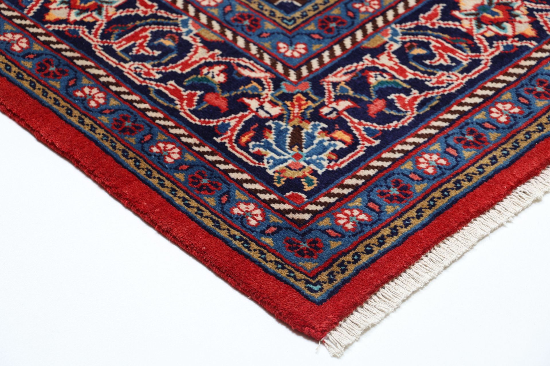 Handgeknüpfter Perserteppich 214 × 328 cm