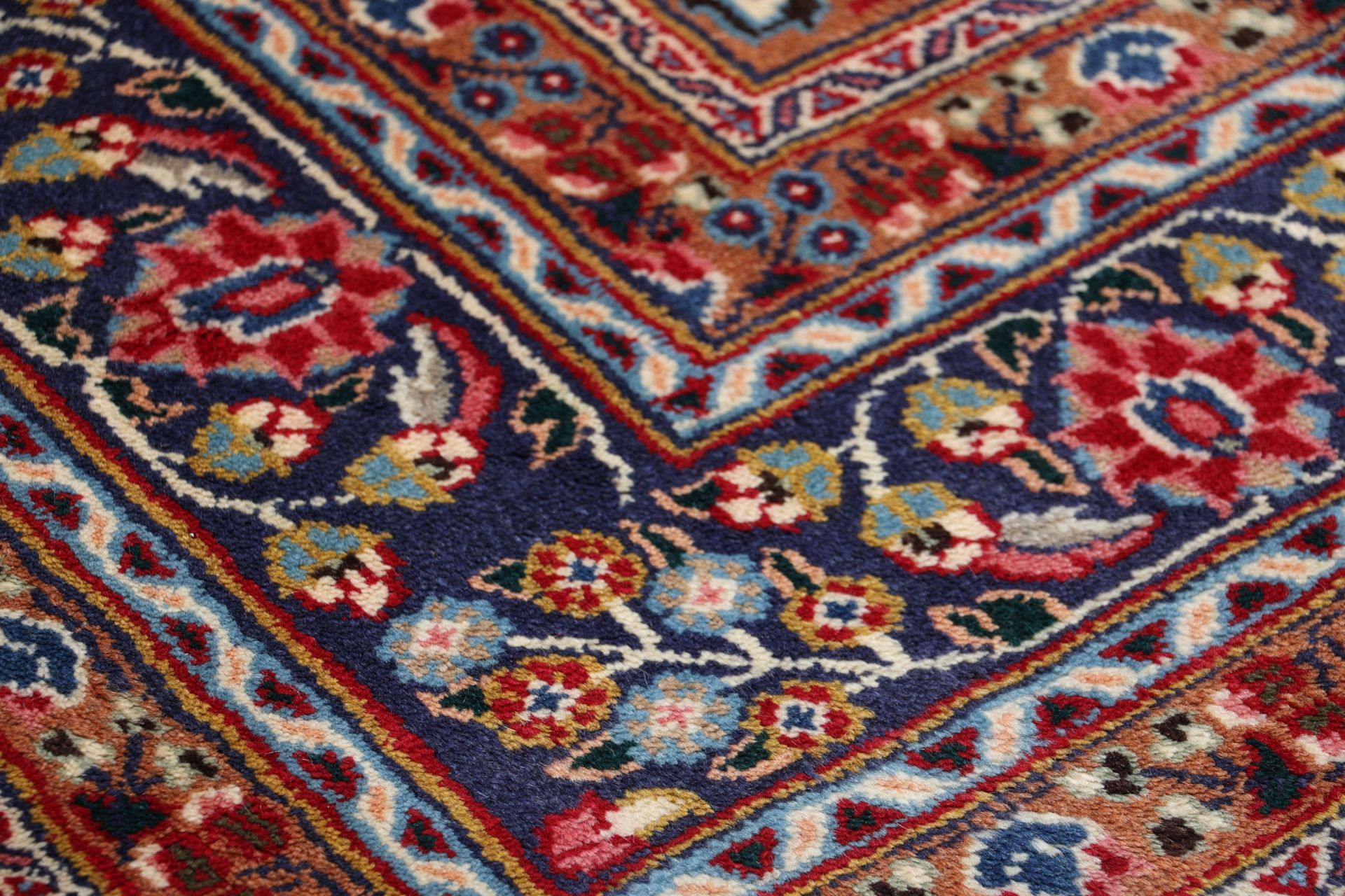 Mashhad Perserteppich 200 × 300 cm aus Wolle, handgeknüpft