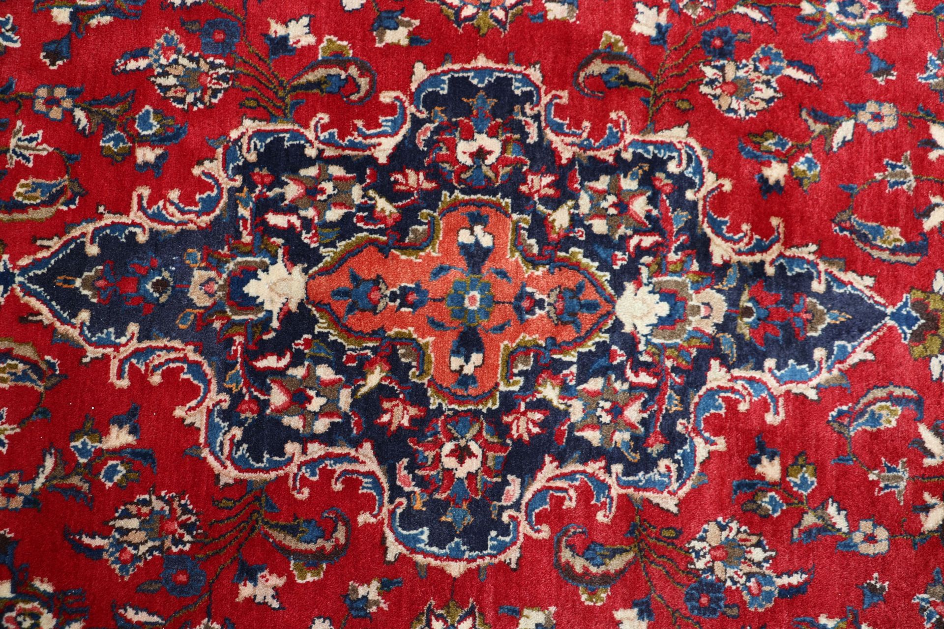 Mashhad Perserteppich aus Iran, 198 × 307 cm