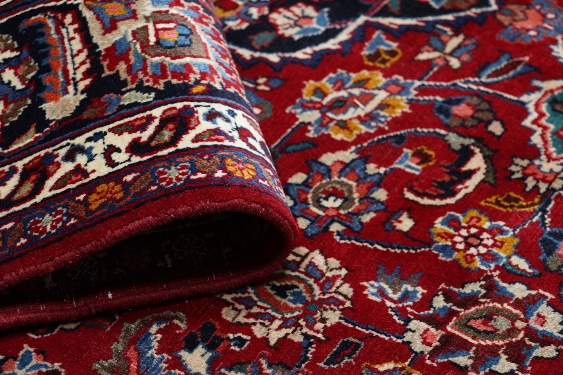 Mashhad Perserteppich aus Iran, 200 × 294 cm