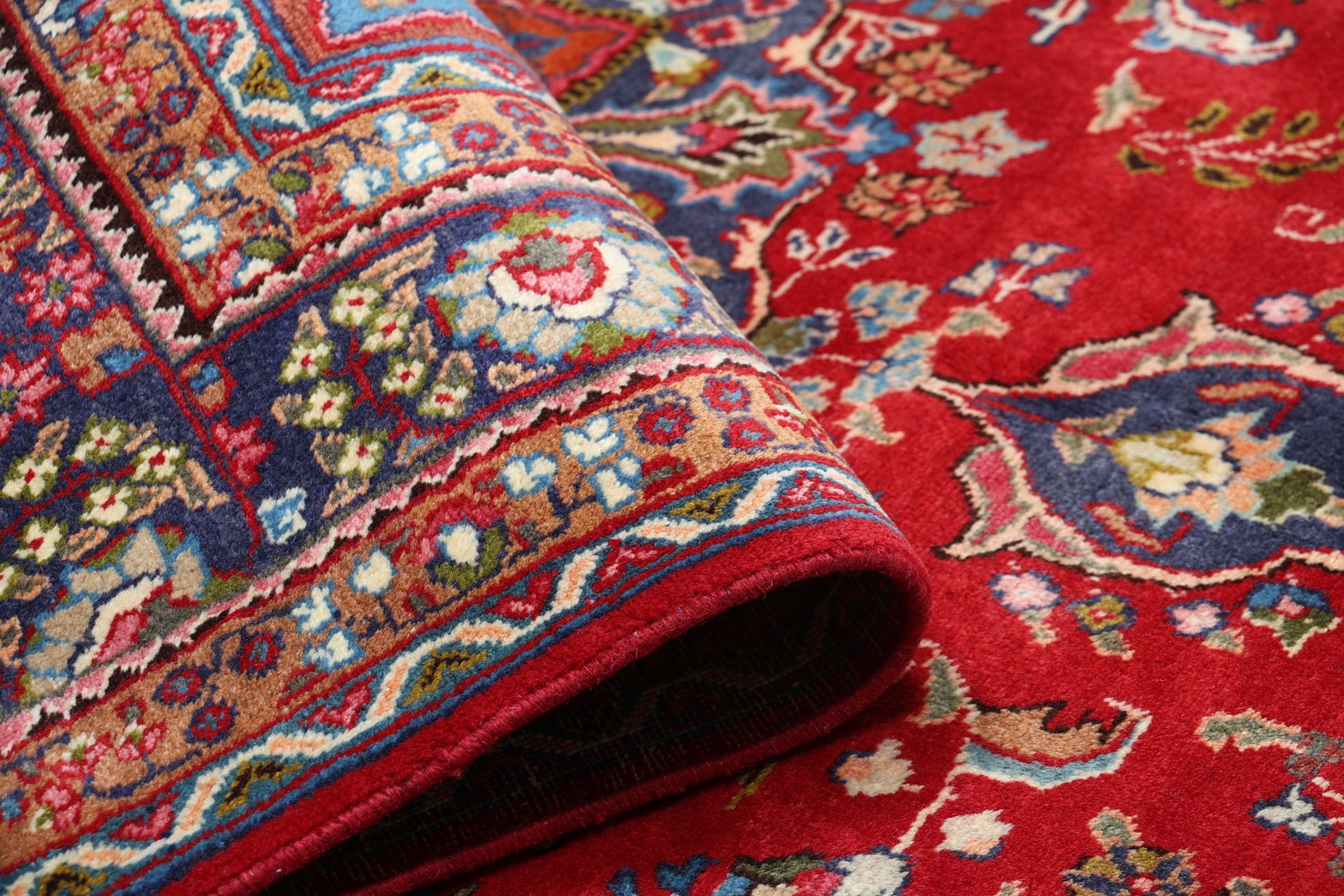 Handgeknüpfter Mashhad Perserteppich 197 × 308 cm