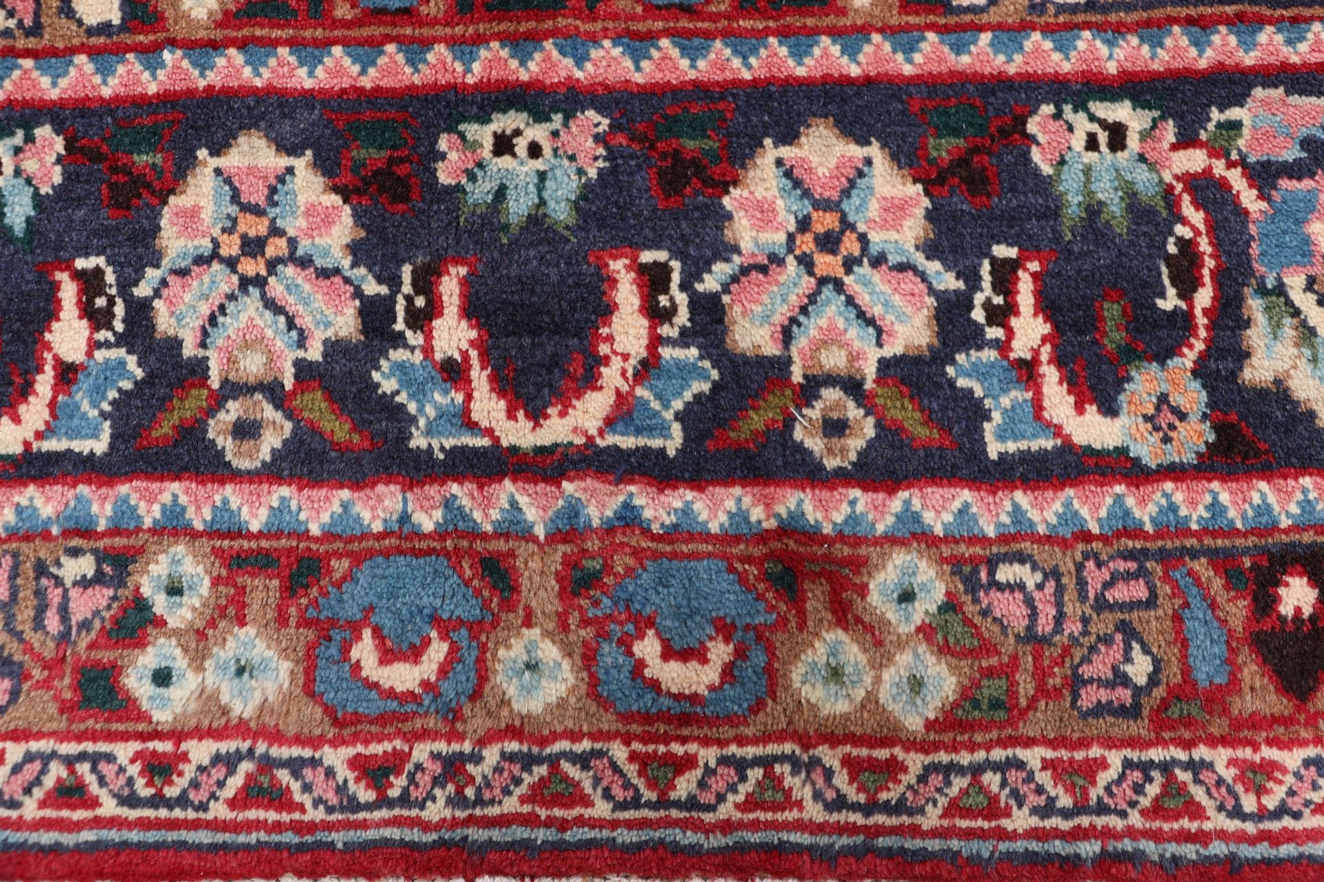 Mashhad Perserteppich aus Iran, 200 × 305 cm