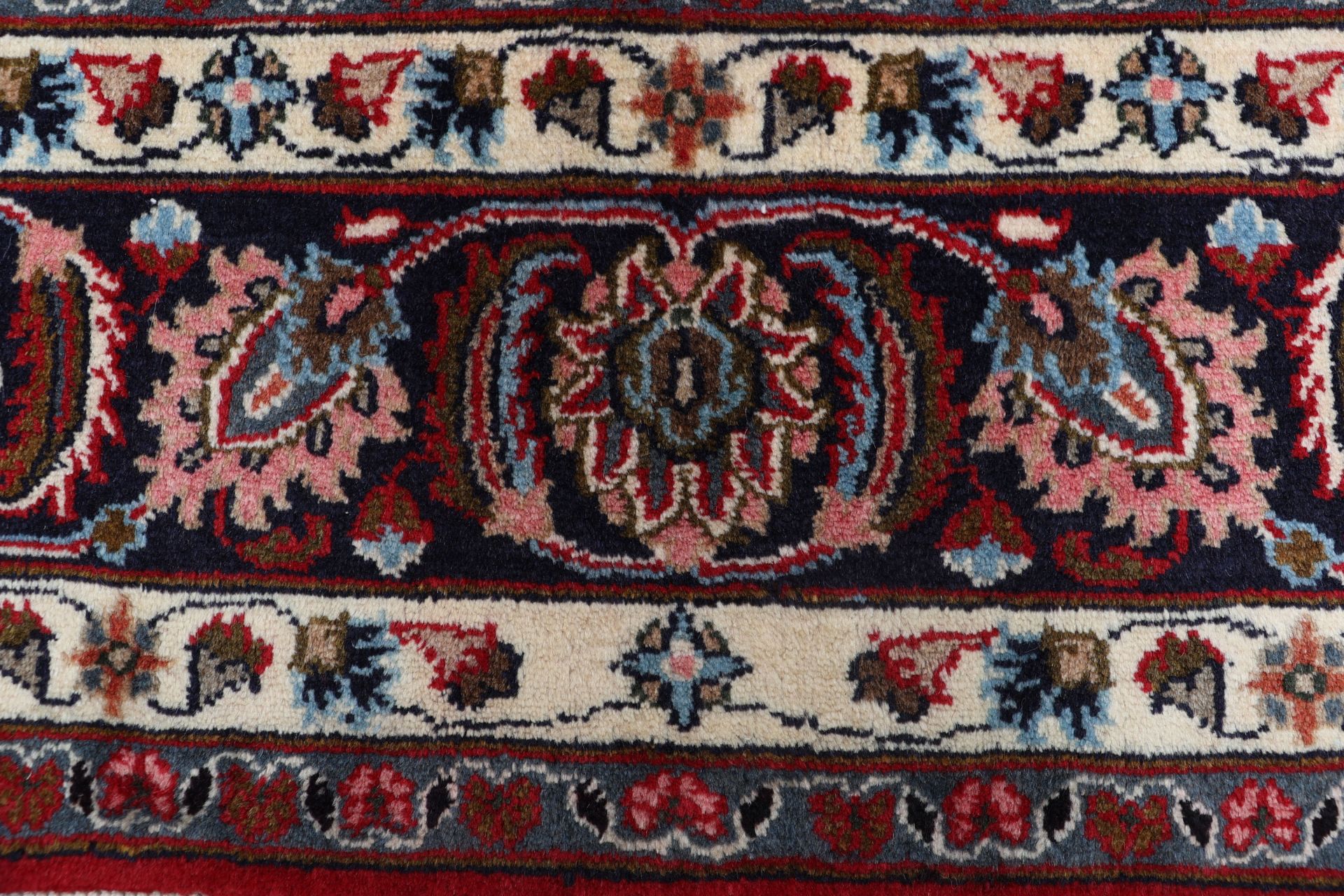 Mashhad Perserteppich aus Iran, 196 × 285 cm