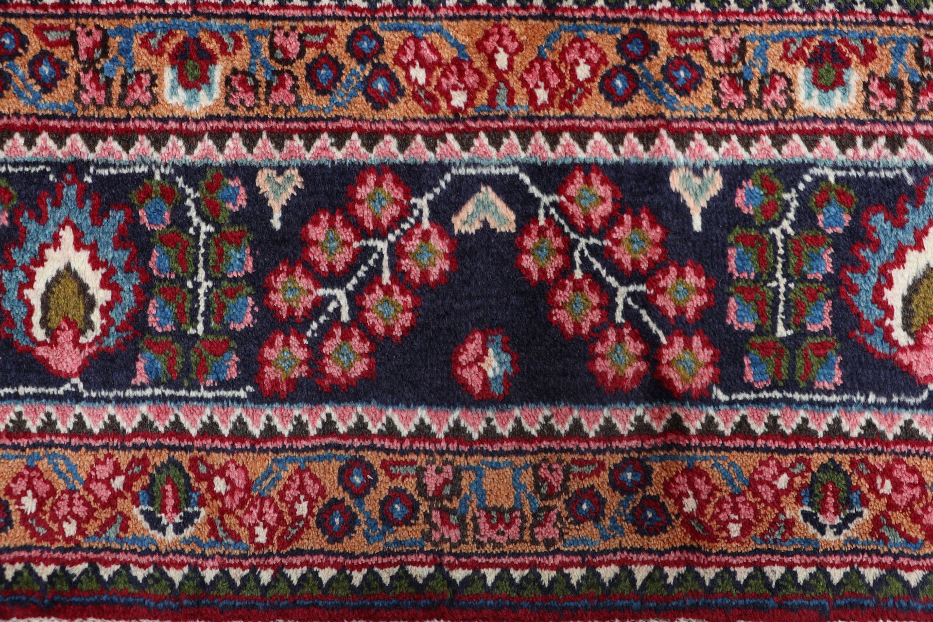 Mashhad Perserteppich 198 × 300 cm aus Wolle, handgeknüpft