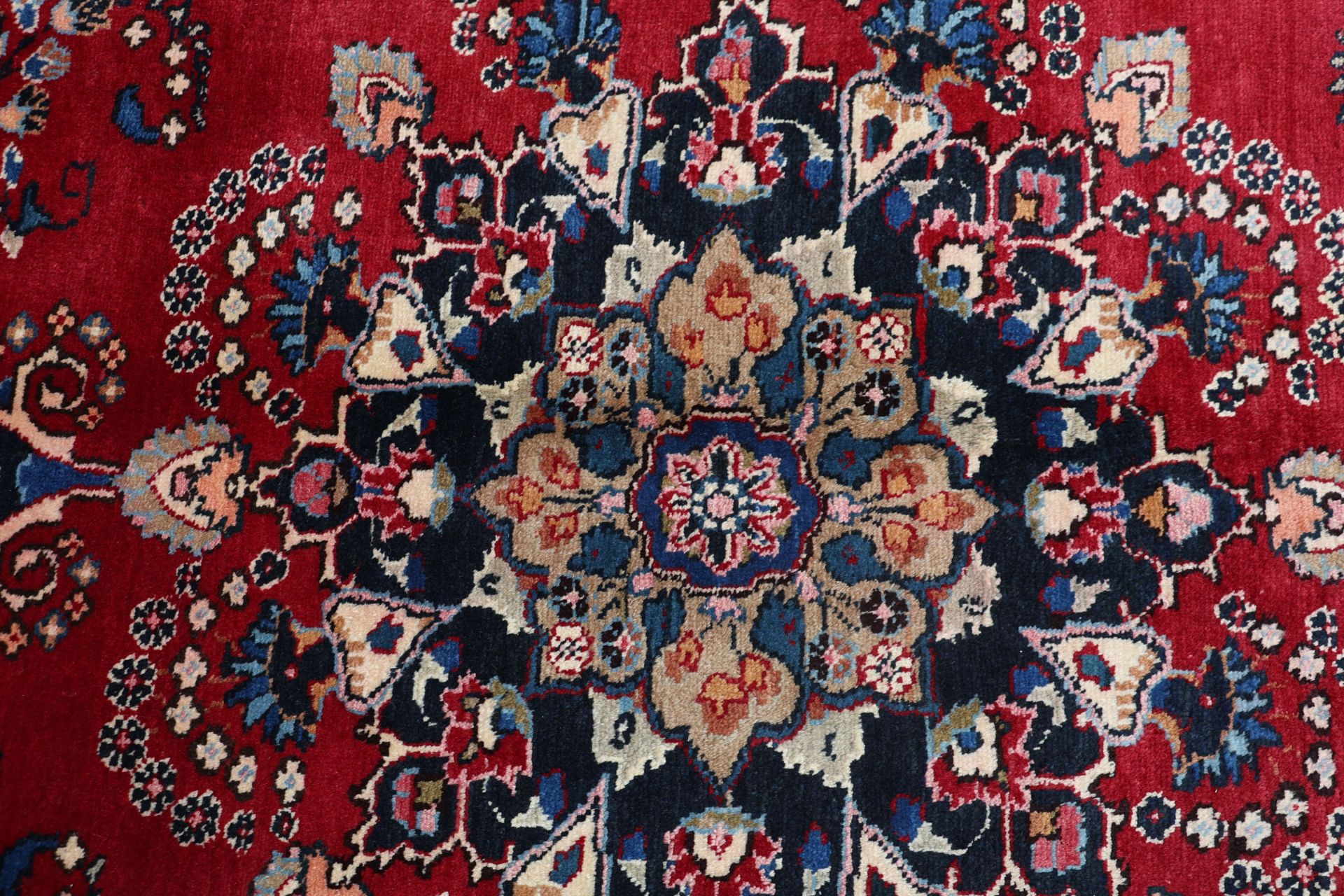 Mashhad Perserteppich aus Iran, 198 × 298 cm