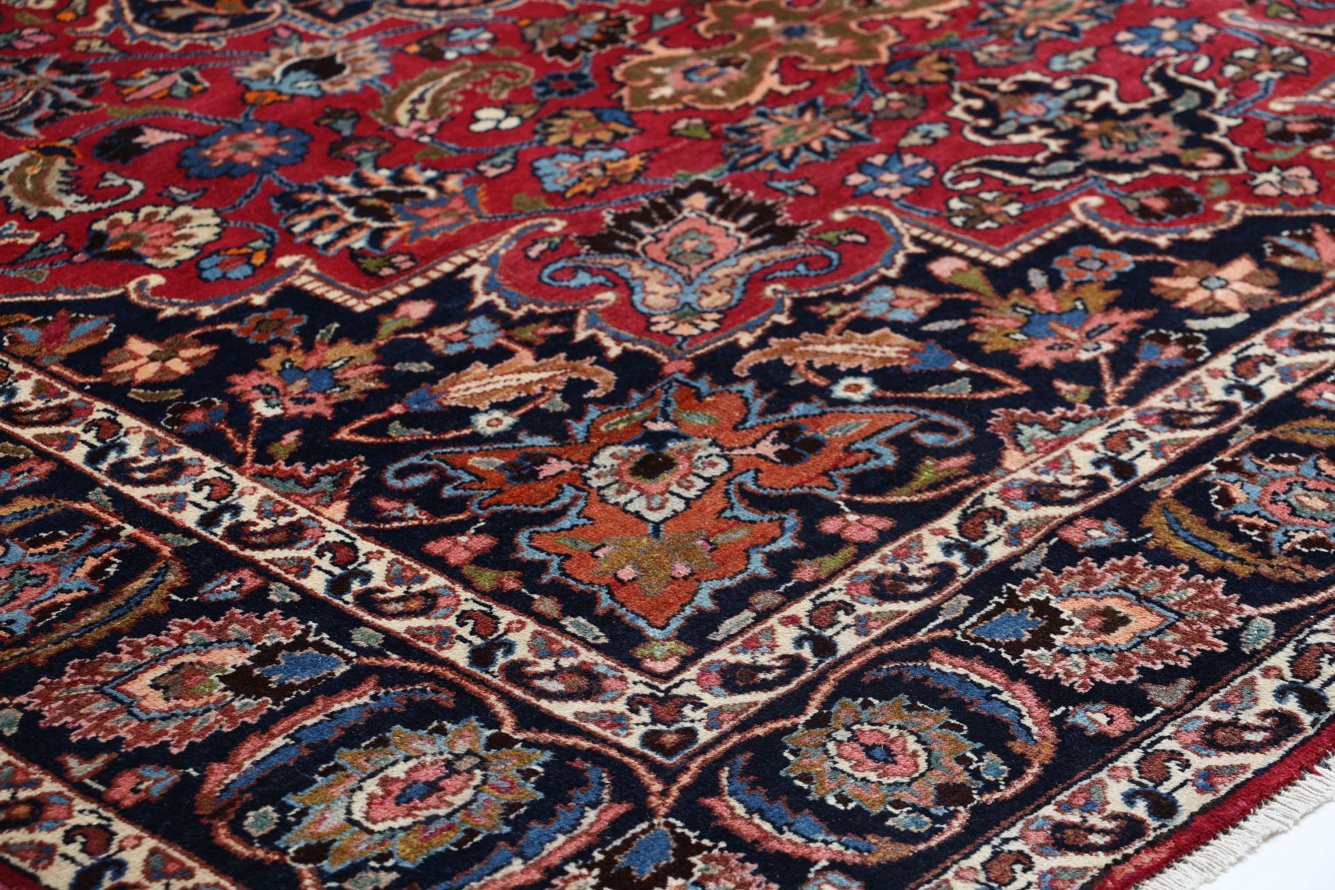Handgeknüpfter Mashhad Perserteppich 200 × 294 cm
