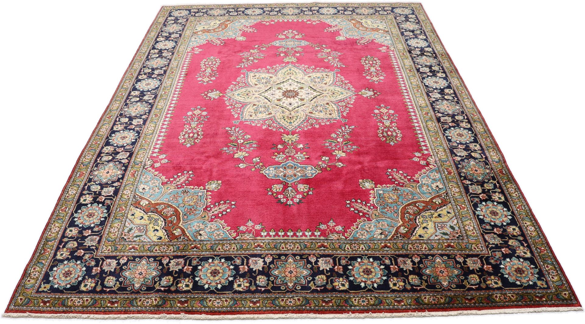 Täbriz Perserteppich 248 × 342 cm aus Wolle, handgeknüpft