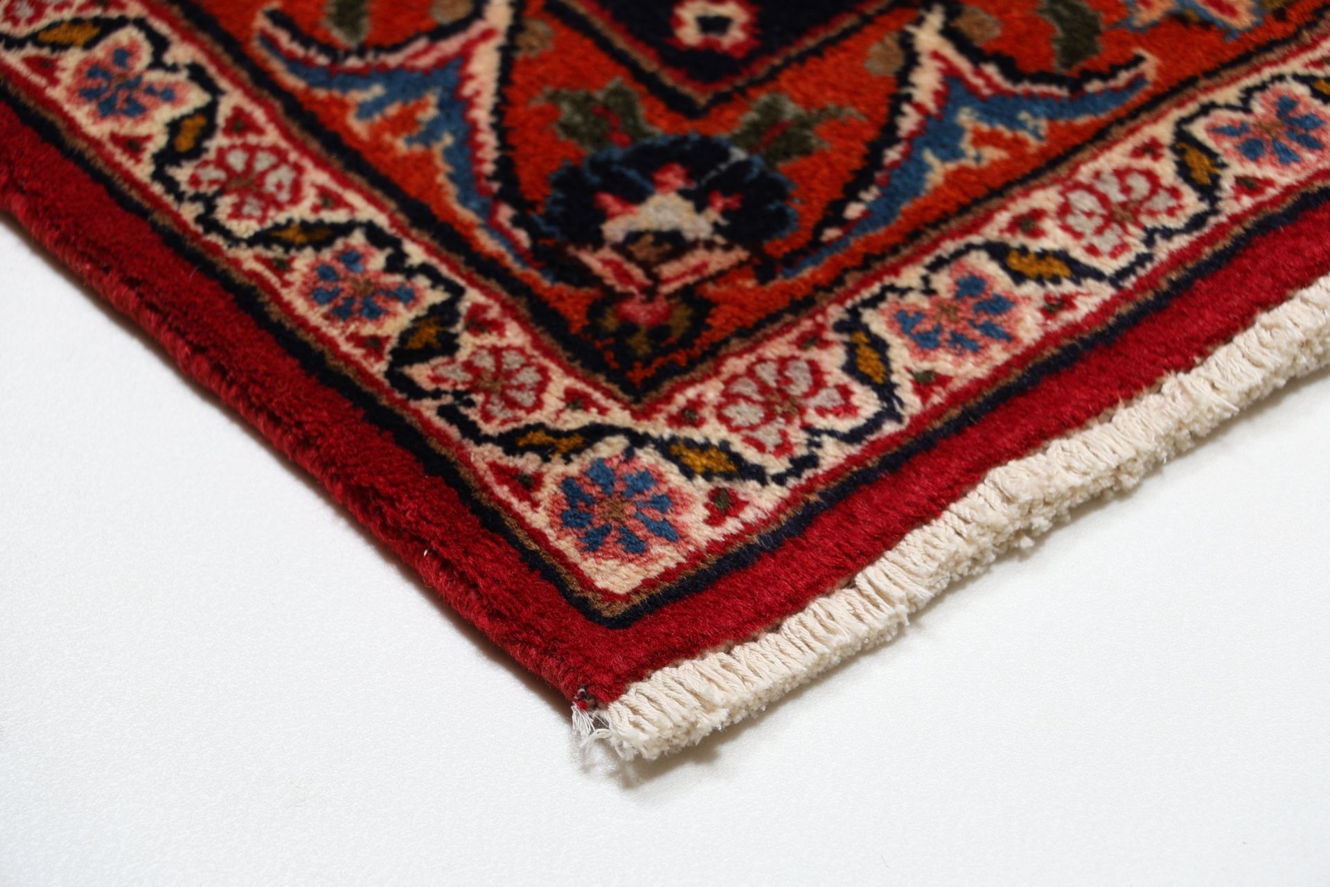 Mashhad Perserteppich 242 × 330 cm aus Wolle, handgeknüpft