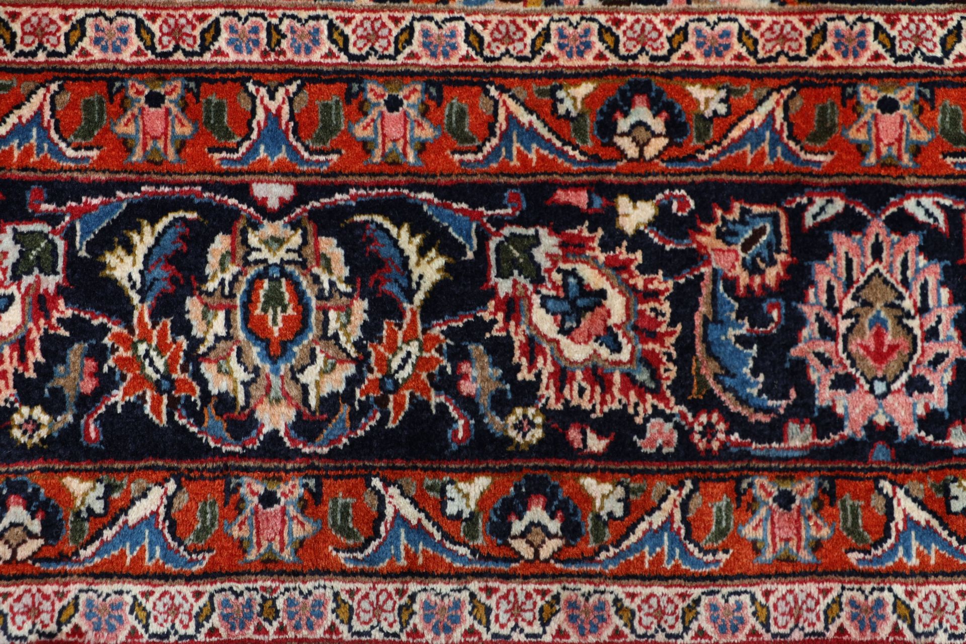 Mashhad Perserteppich 242 × 330 cm aus Wolle, handgeknüpft