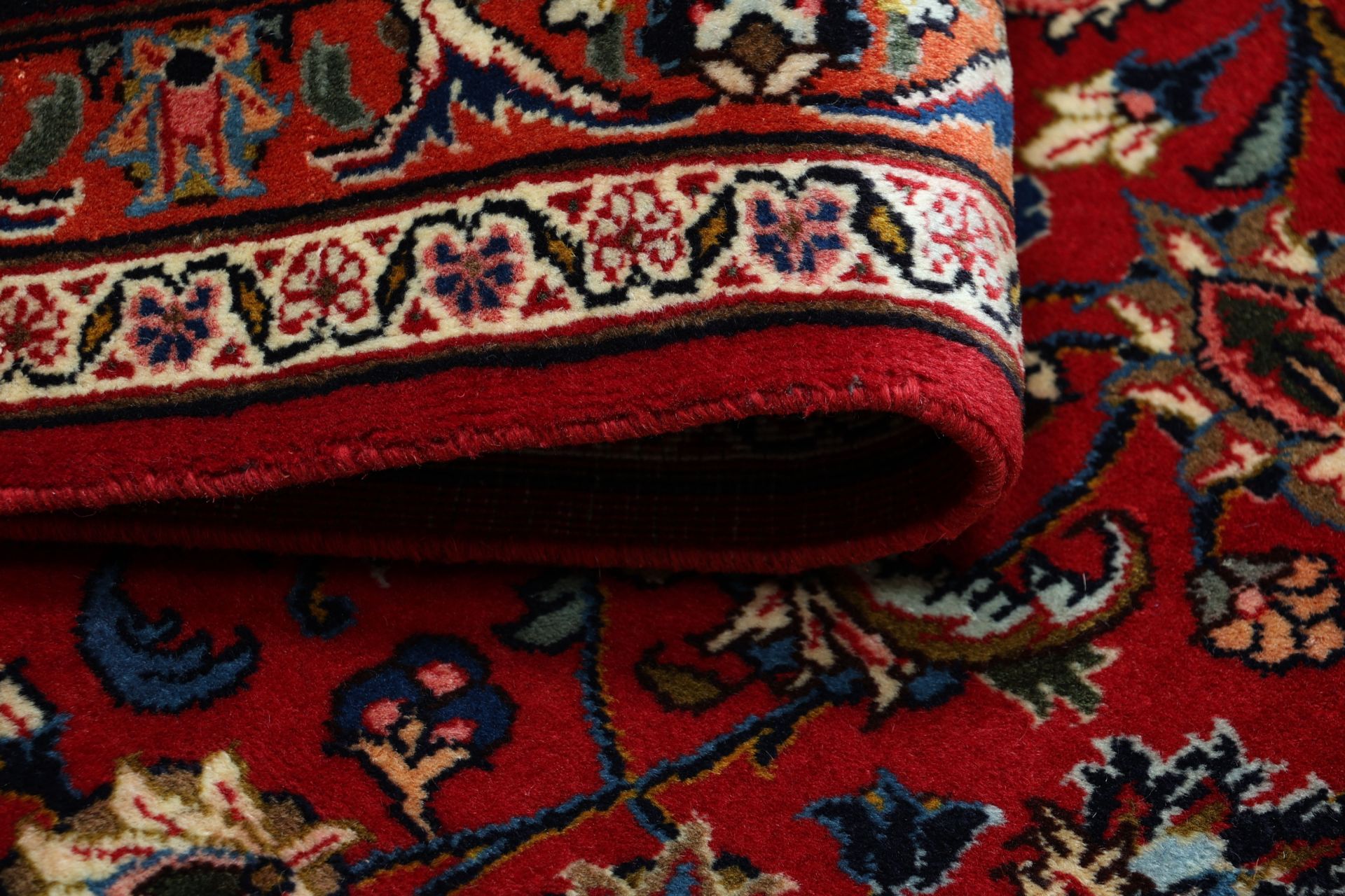 Mashhad Perserteppich 242 × 330 cm aus Wolle, handgeknüpft