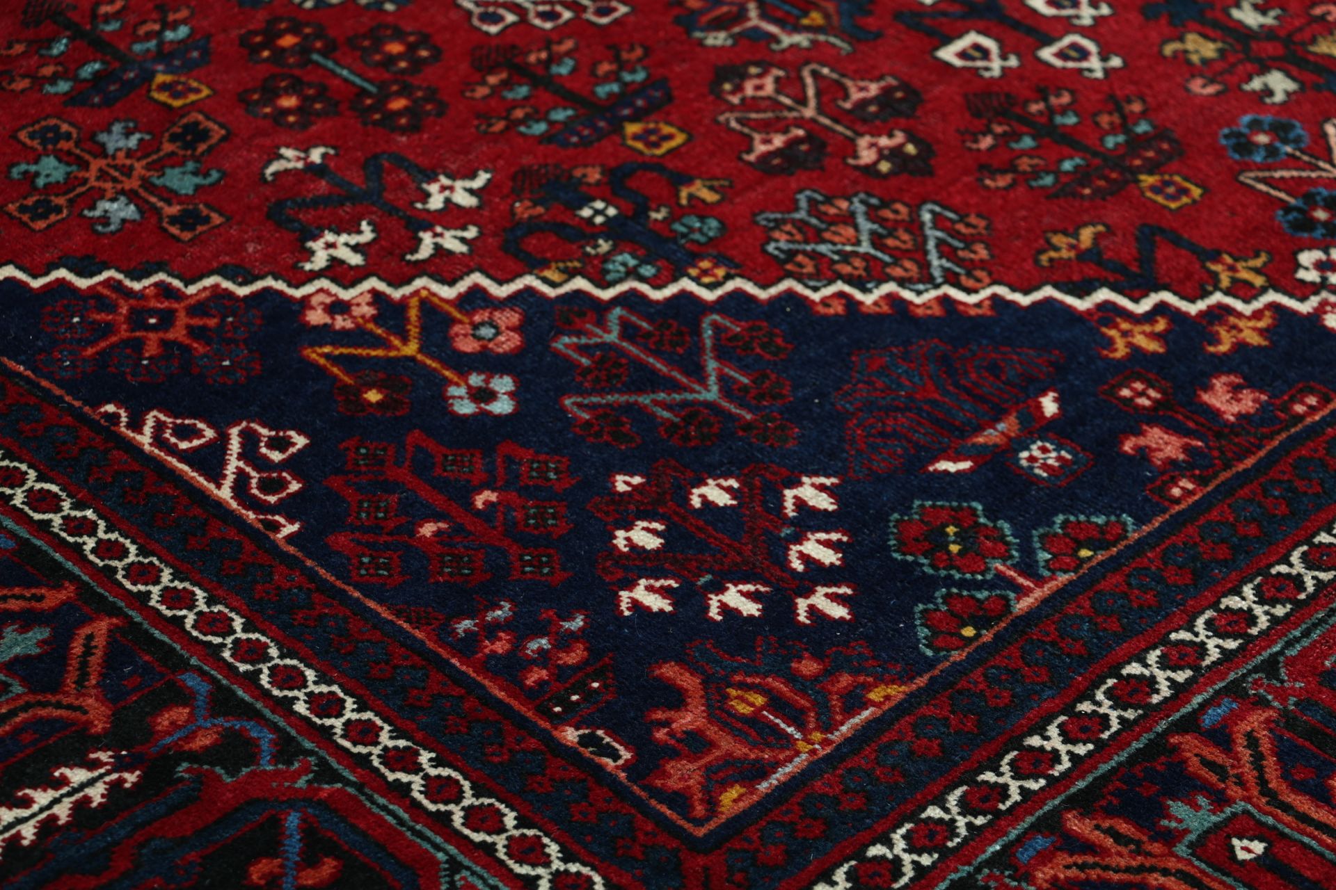 Perserteppich 248 × 352 cm aus Wolle, handgeknüpft