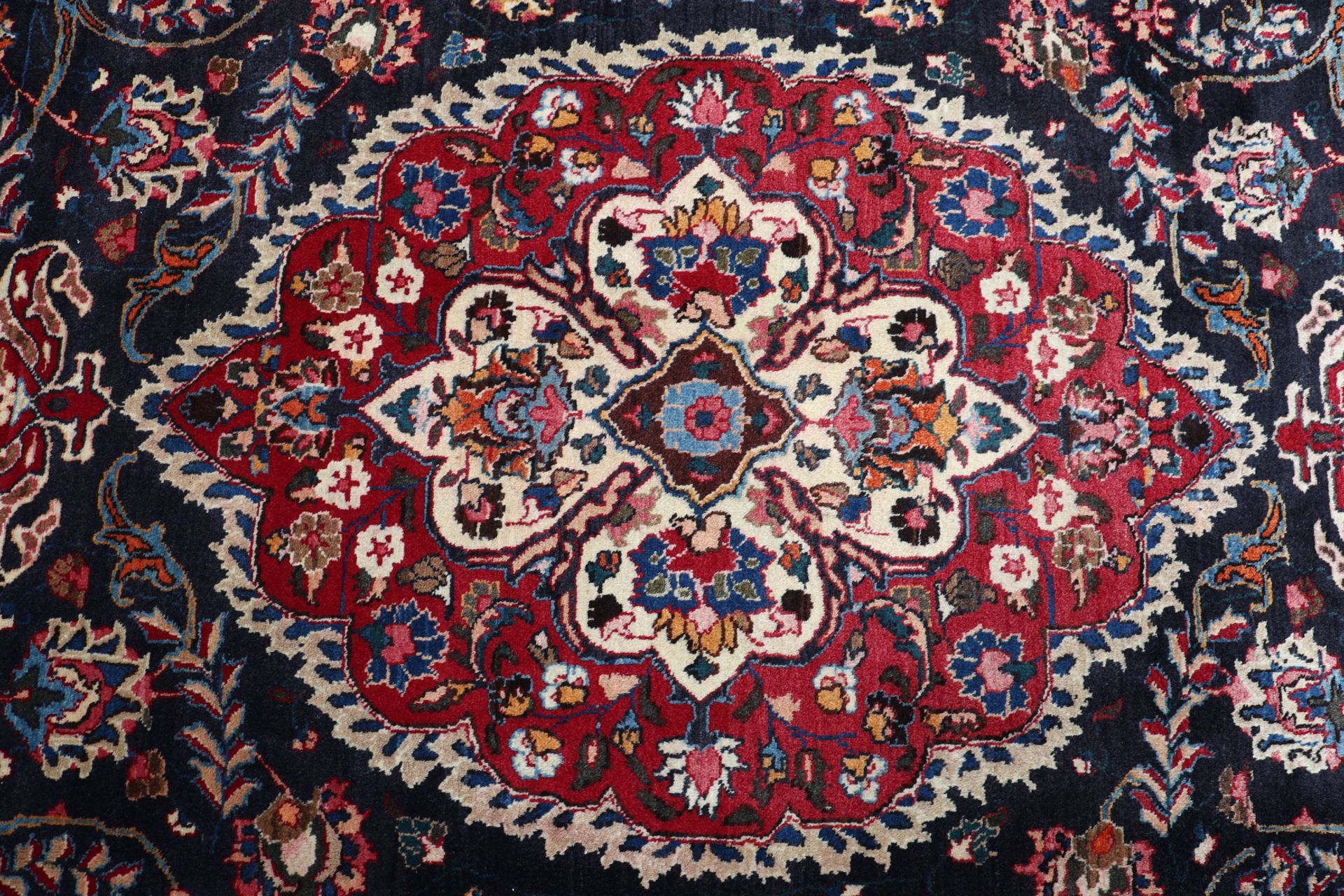 perserteppich-mashad-250-x-344-cm-schurwolle-handgeknupft-19 Mashhad Perserteppich aus Iran, 250 × 344 cm