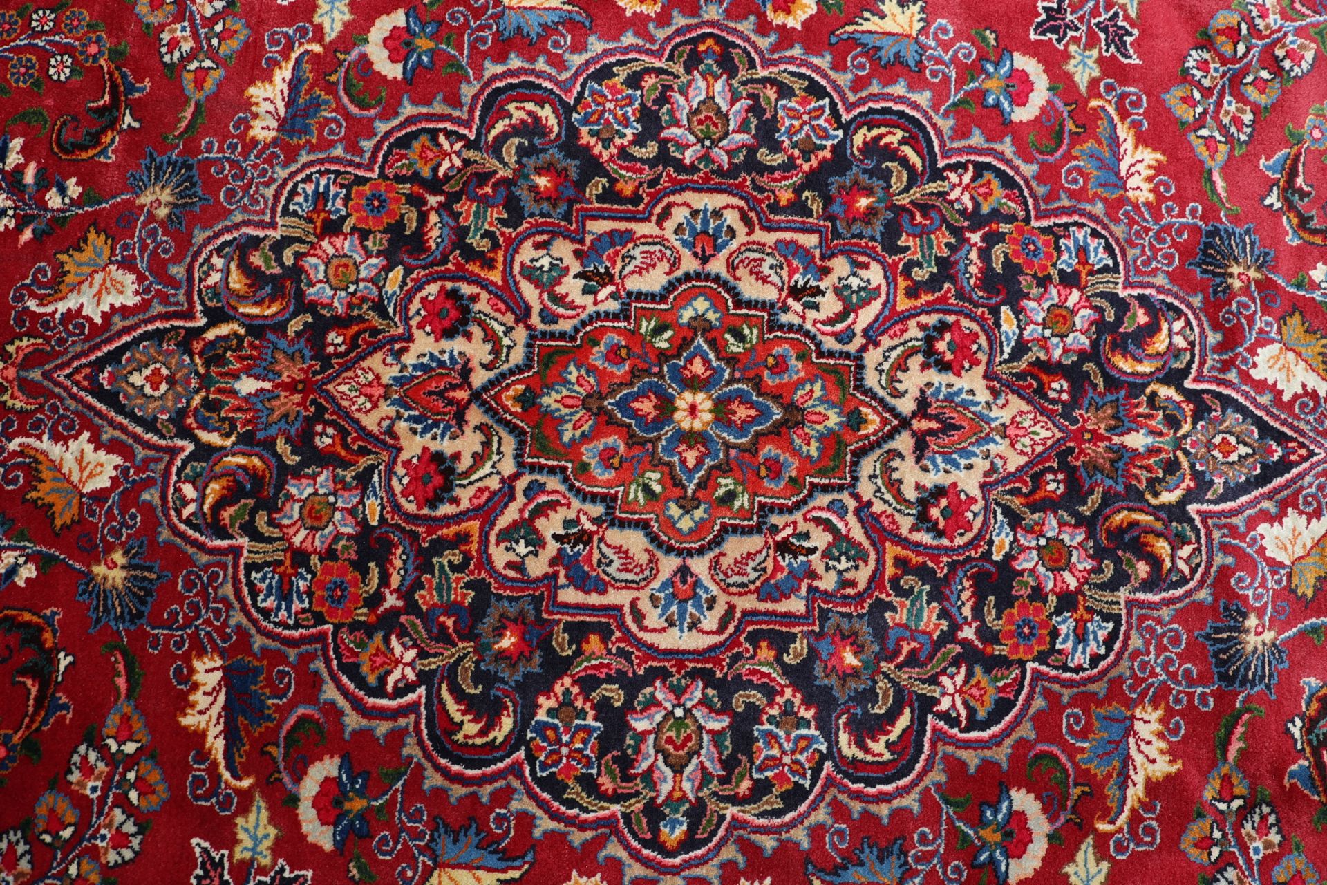 perserteppich-mashad-257-x-350-cm-schurwolle-handgeknupft-8 Mashhad Perserteppich aus Iran, 257 × 350 cm