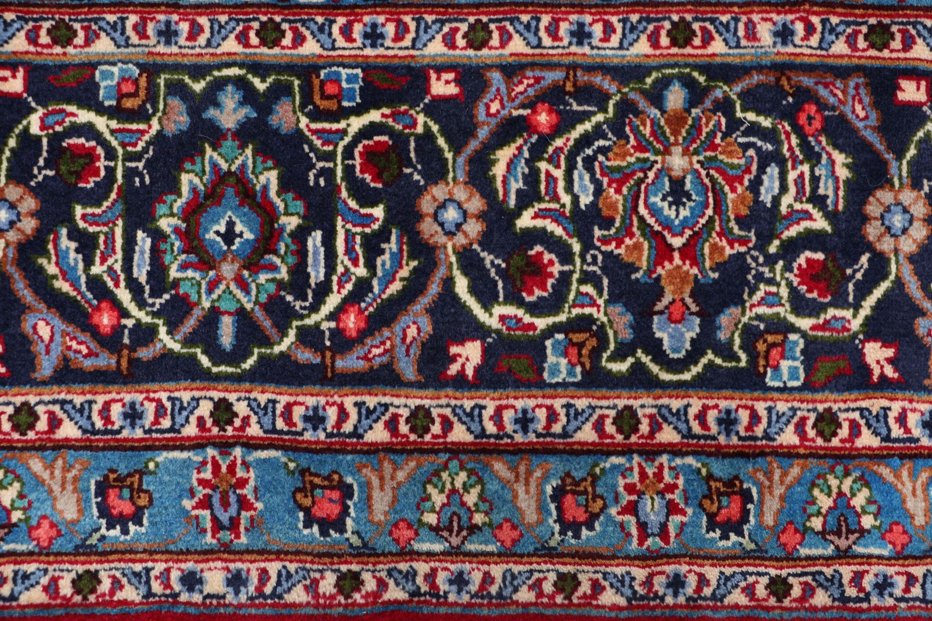 perserteppich-mashad-241-x-348-cm-schurwolle-handgeknupft-7 Mashhad Perserteppich aus Iran, 241 × 348 cm