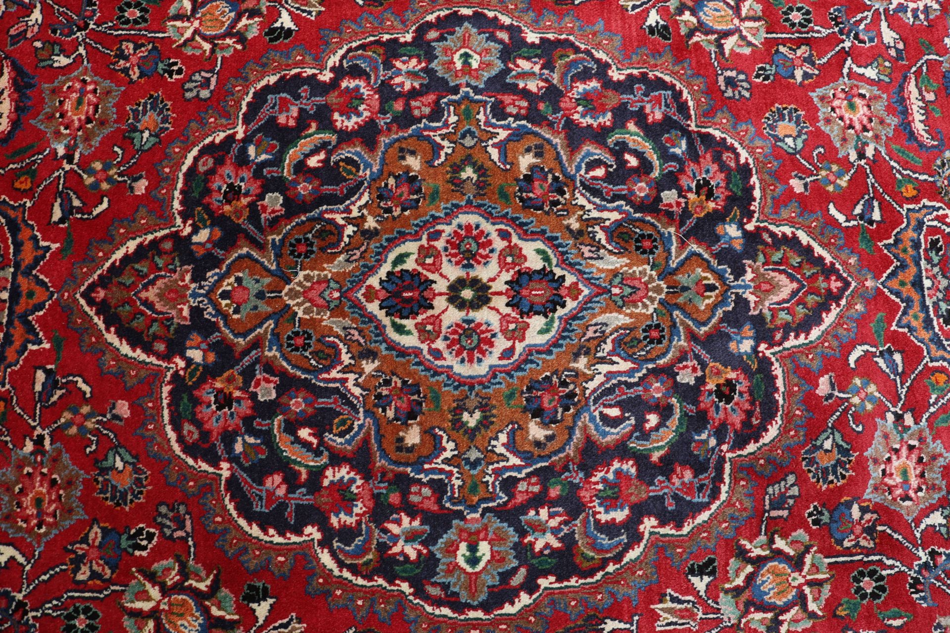 perserteppich-mashad-252-x-335-cm-schurwolle-handgeknupft-floral-8 Handgeknüpfter Mashhad Perserteppich, 252 × 335 cm, Wolle