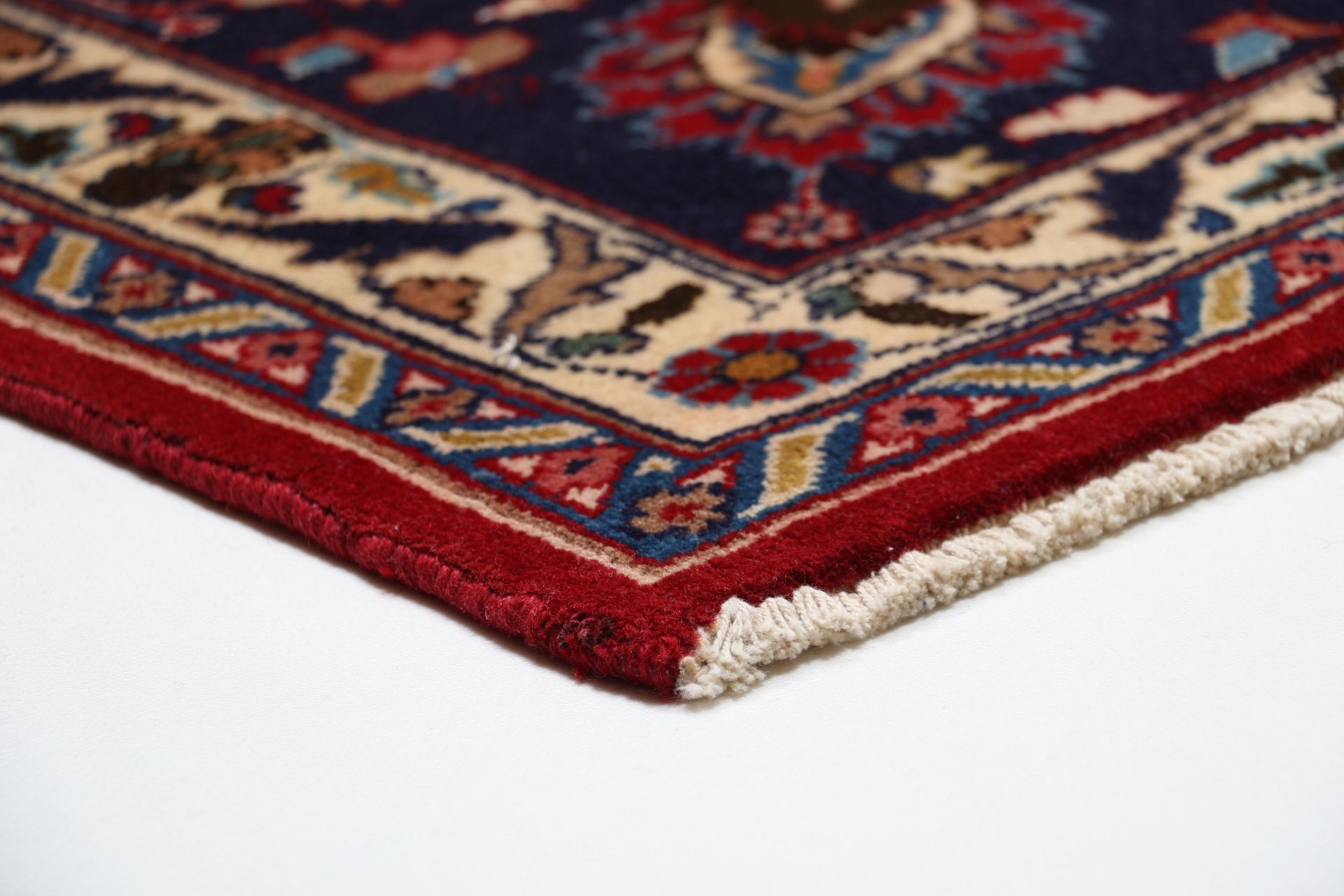 Mashhad Perserteppich 245 × 335 cm aus Wolle, handgeknüpft