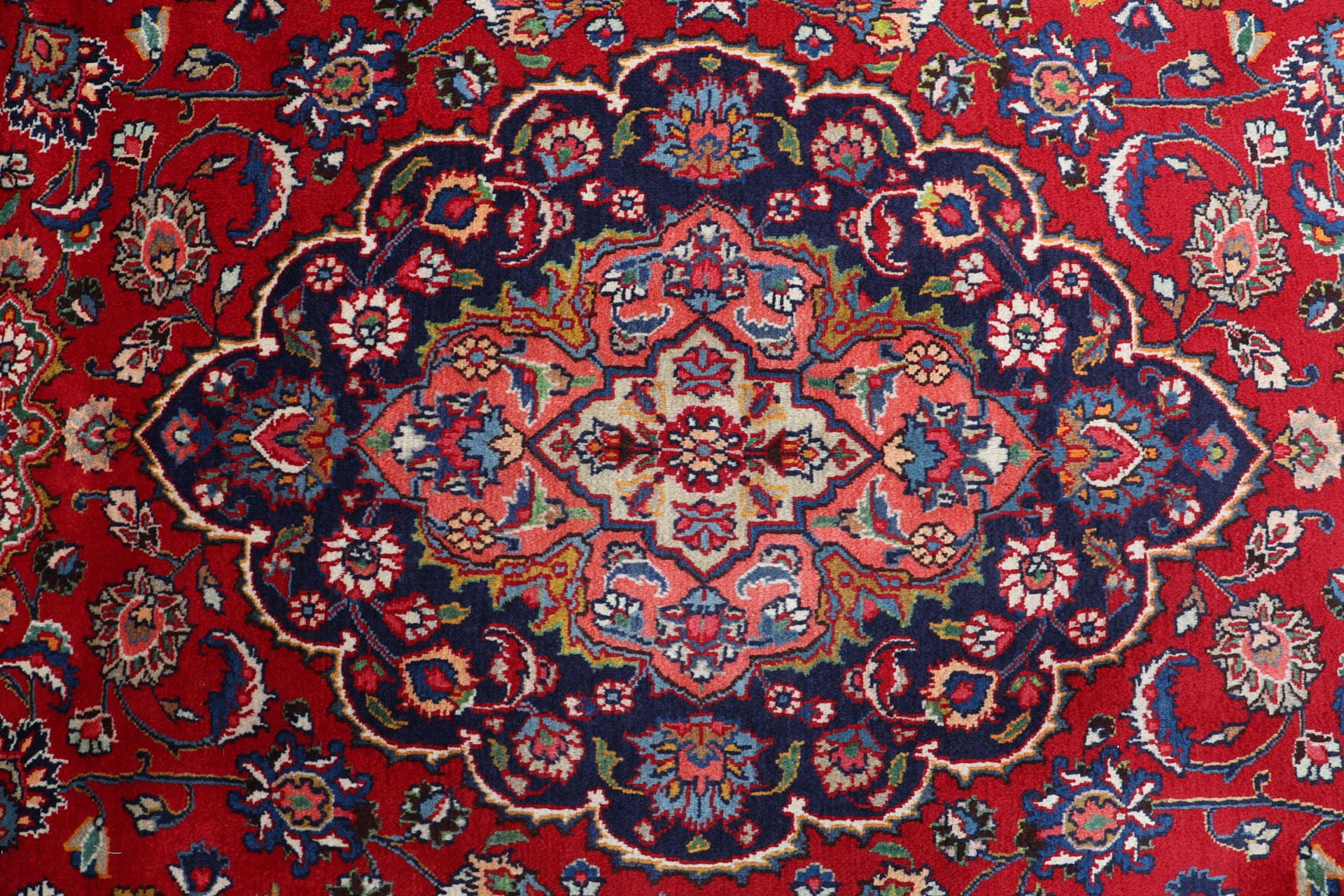 Handgeknüpfter Mashhad Perserteppich 237 × 344 cm