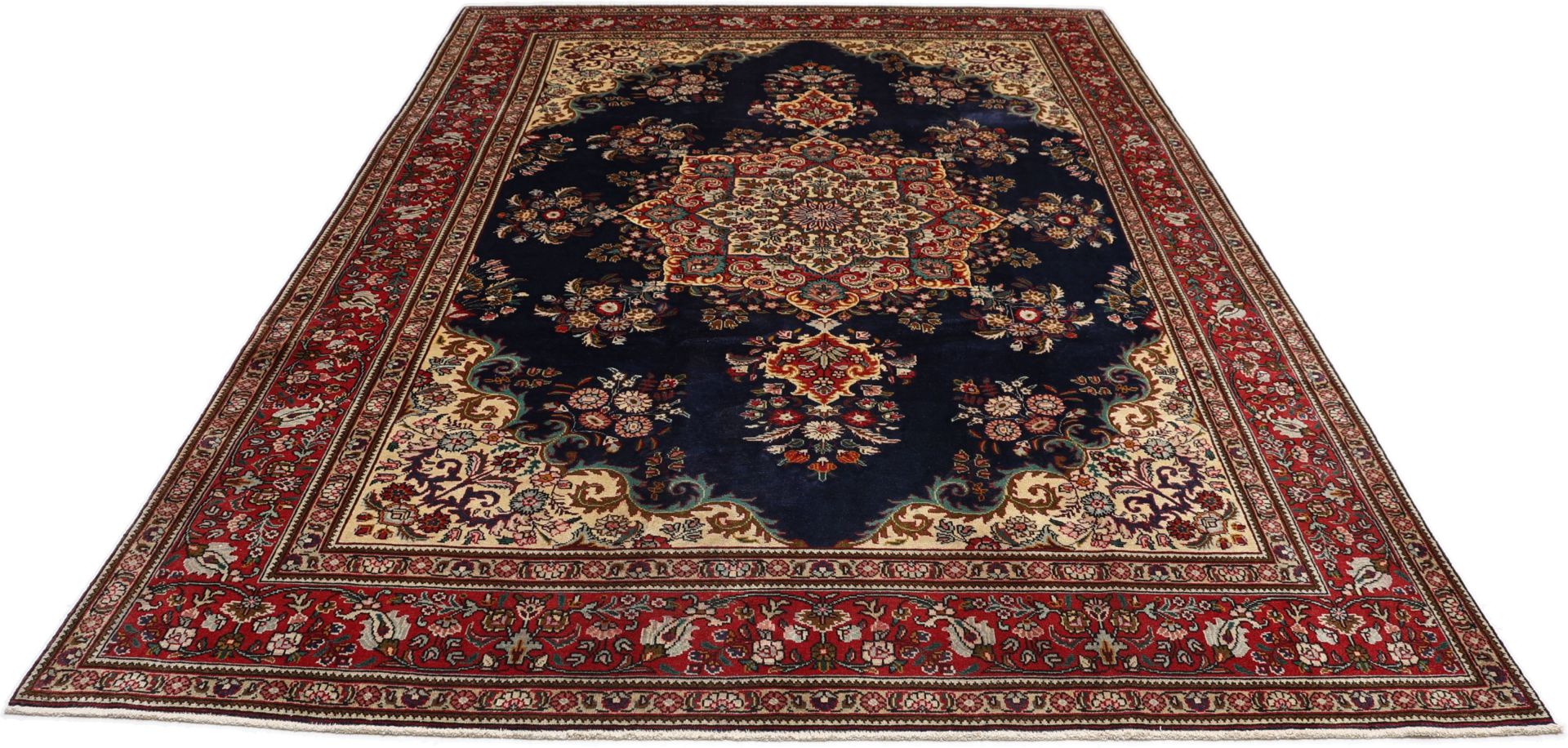 Täbriz Perserteppich 240 × 355 cm aus Wolle, handgeknüpft