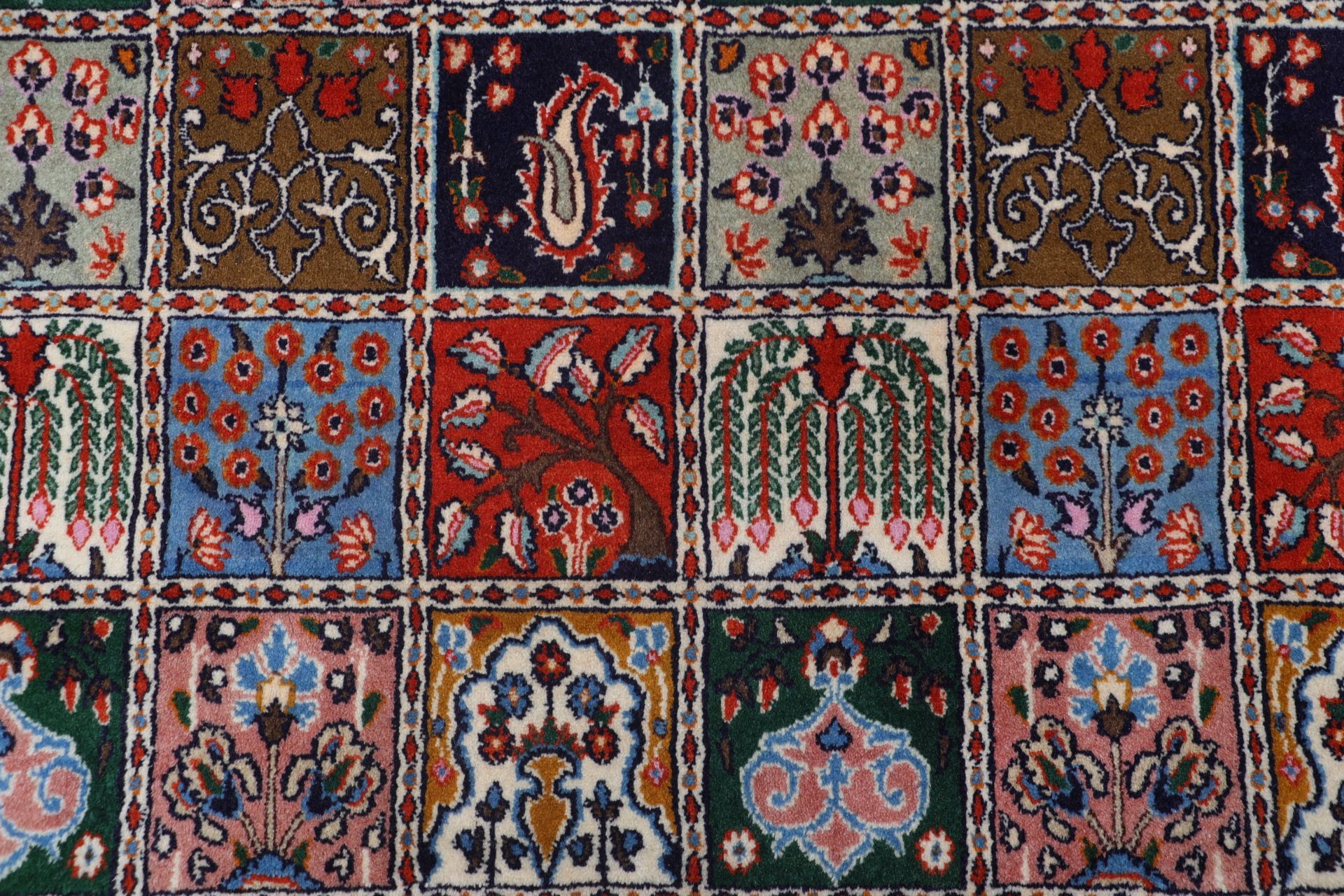 Handgeknüpfter Moud Perserteppich 208 × 297 cm
