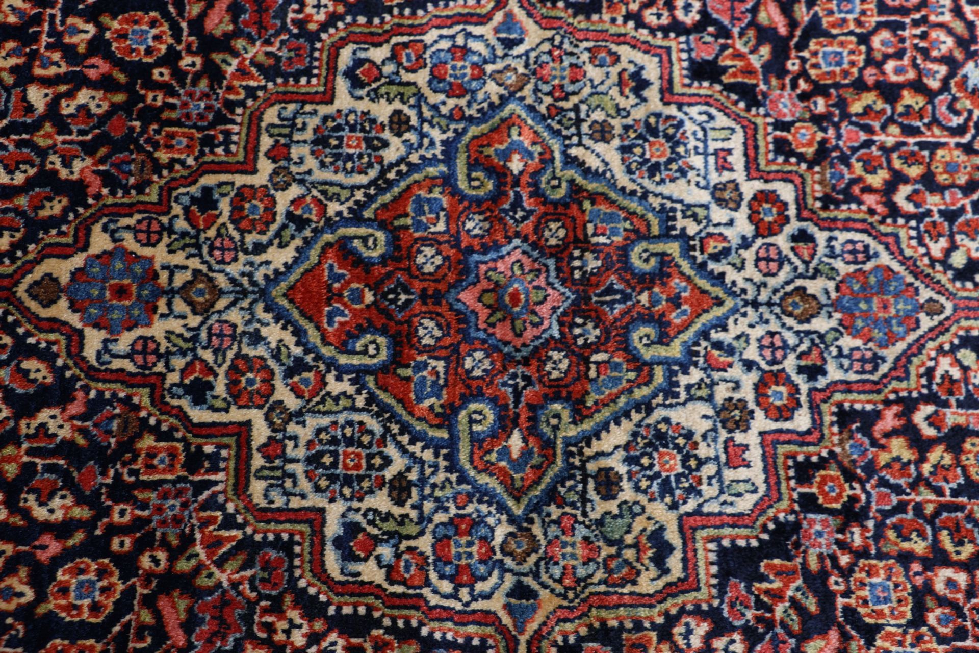 Sarough Perserteppich antik, 127 × 205 cm, Wolle