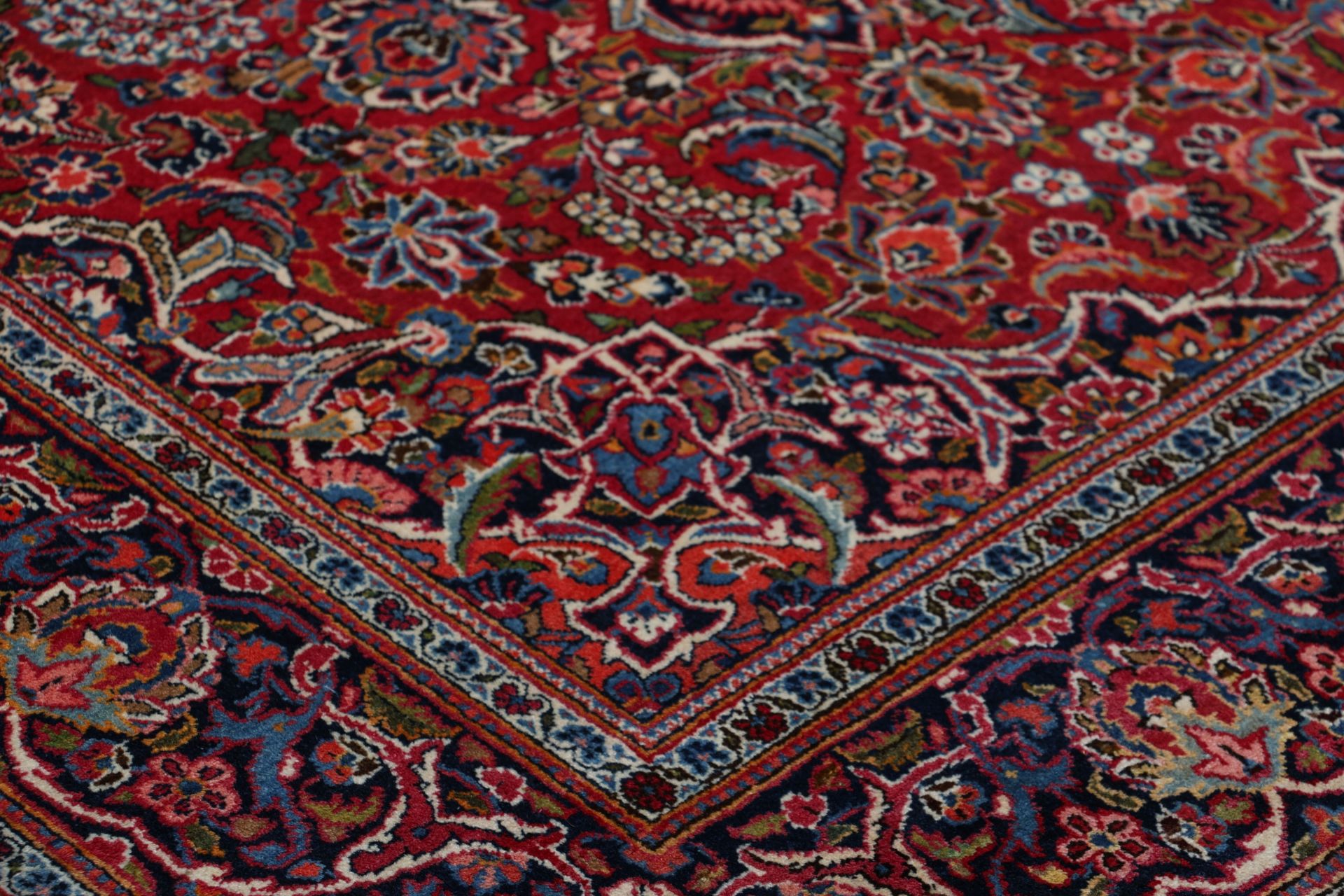 Kashan Perserteppich 133 × 219 cm aus Wolle, handgeknüpft